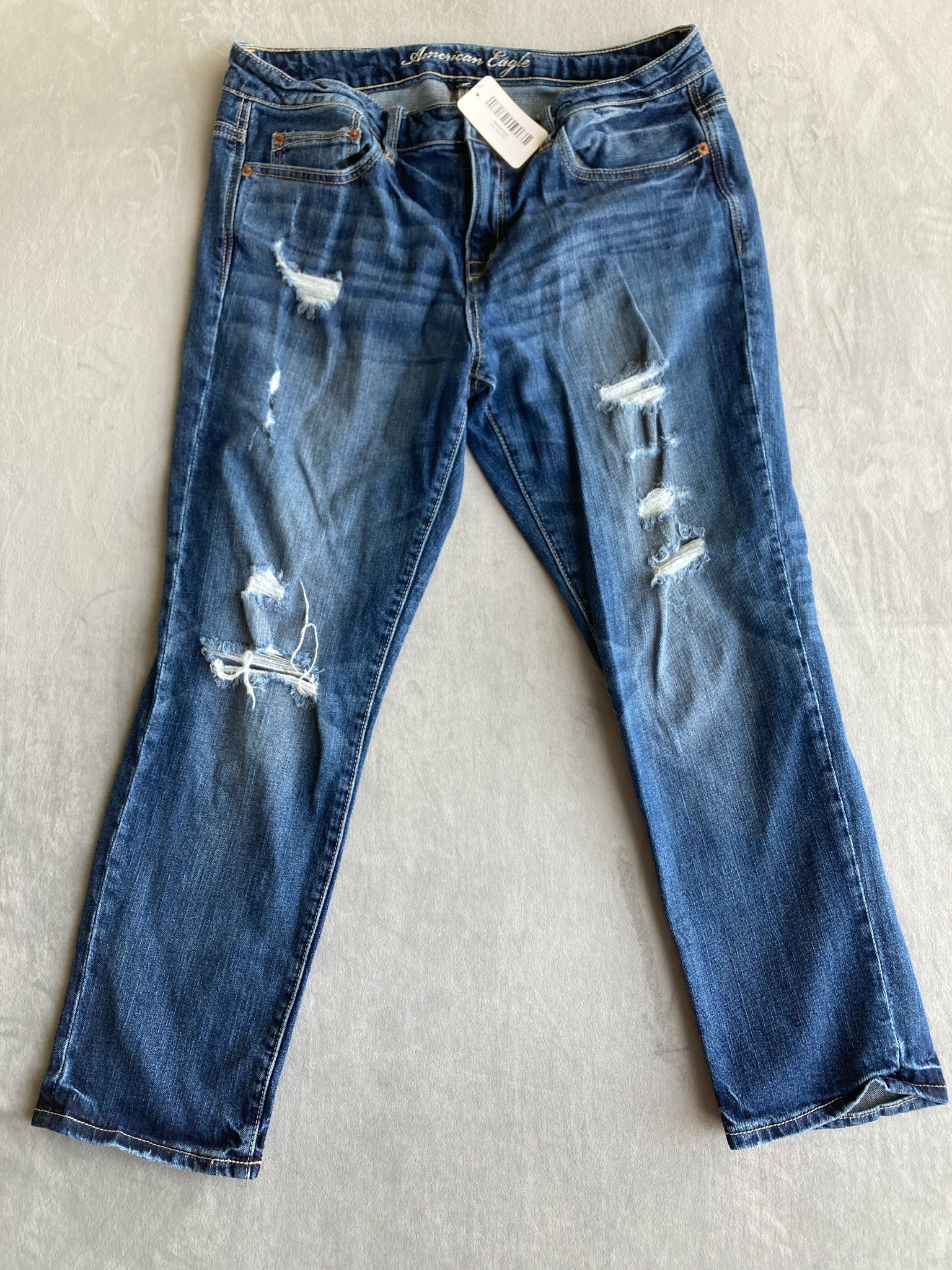American Eagle Medium Blue Distressed Denim Jeans Size 10 Regular