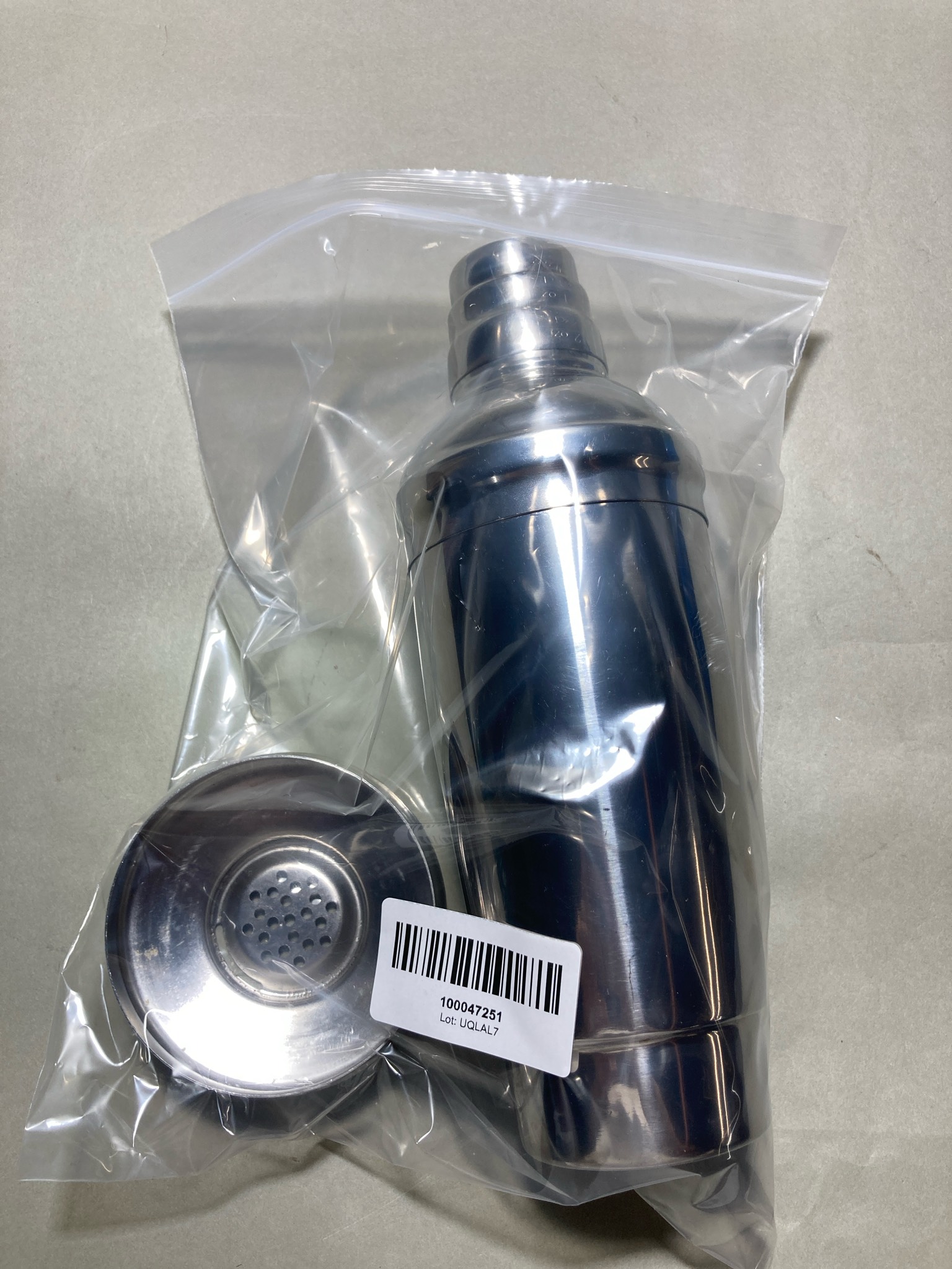 Silver Stainless Steel Cobbler Cocktail Shaker