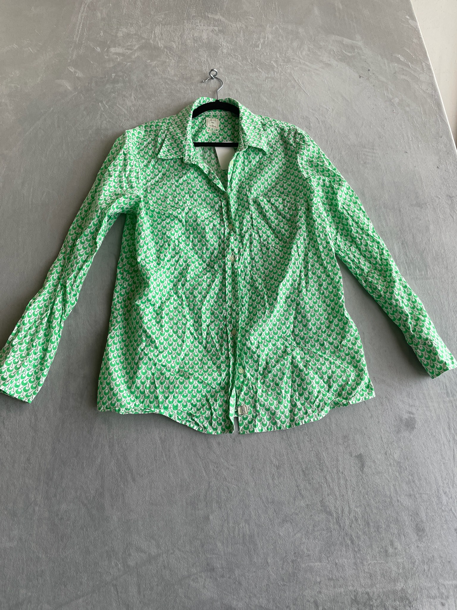 Gap Green and White Printed Lightweight Woven Button-Up Shirt Size XL
