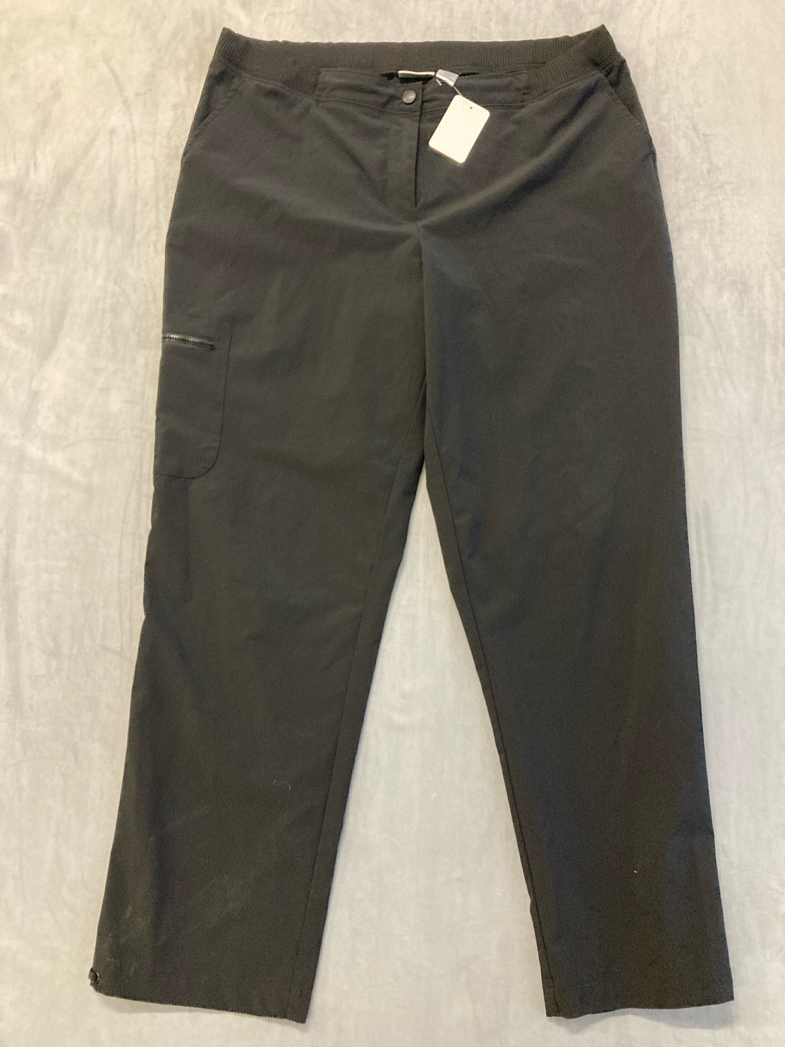 Zenergy by Chico's Black Polyester-Spandex Pants Size 2-RG