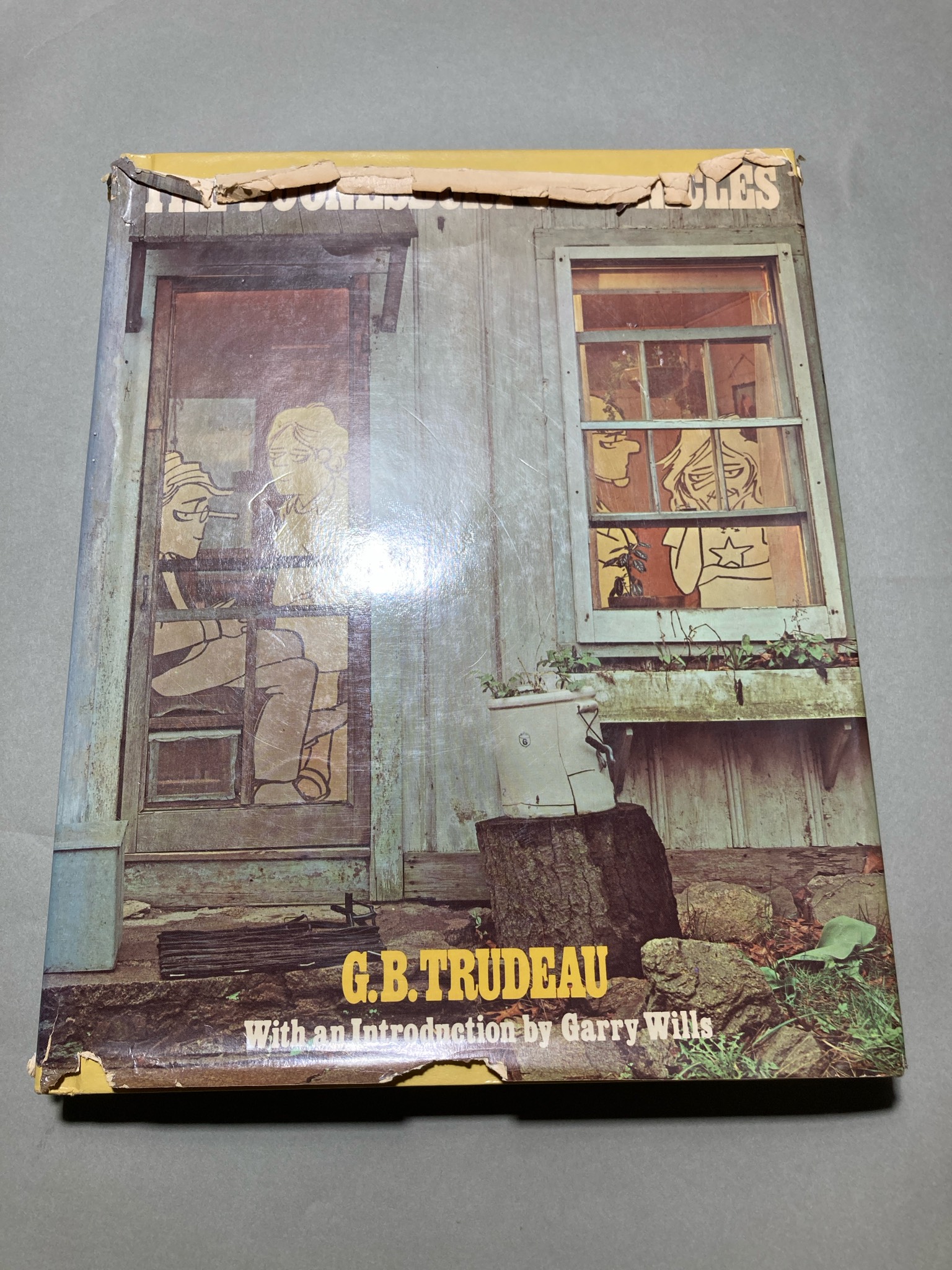 G.B. TRUDEAU Large-Format Illustrated Hardcover Book Size Oversized