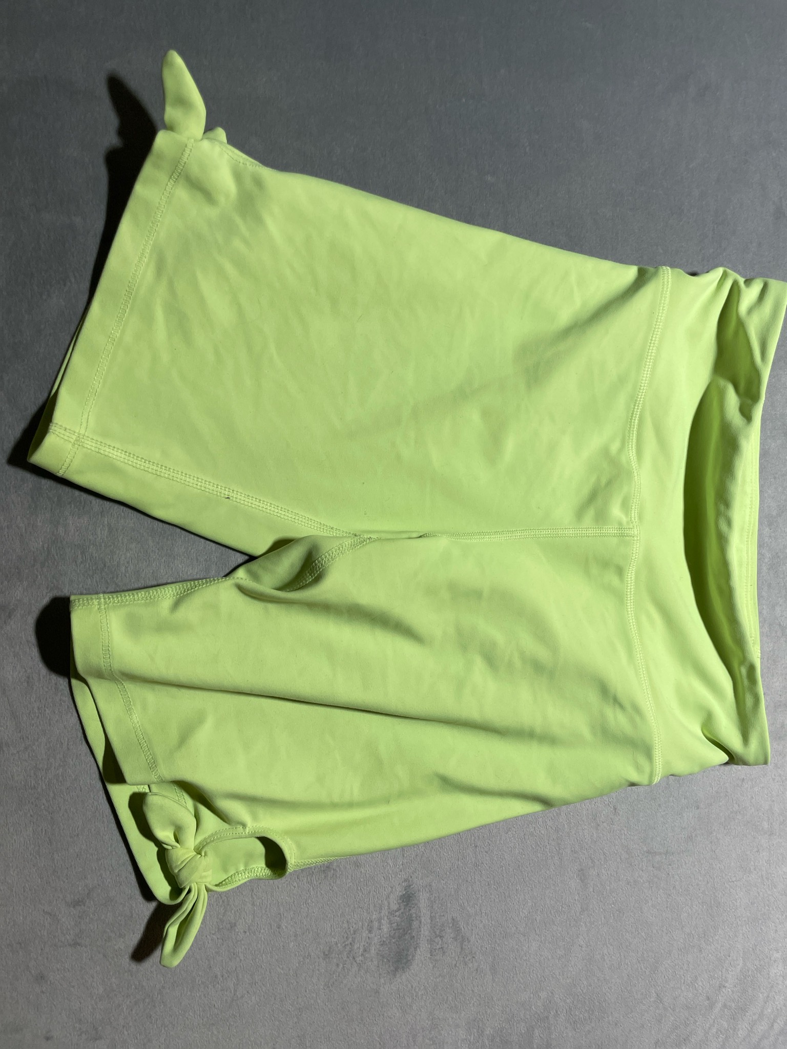 Old Navy Neon Lime Polyester-Spandex Active Shorts Size XL (14-16)