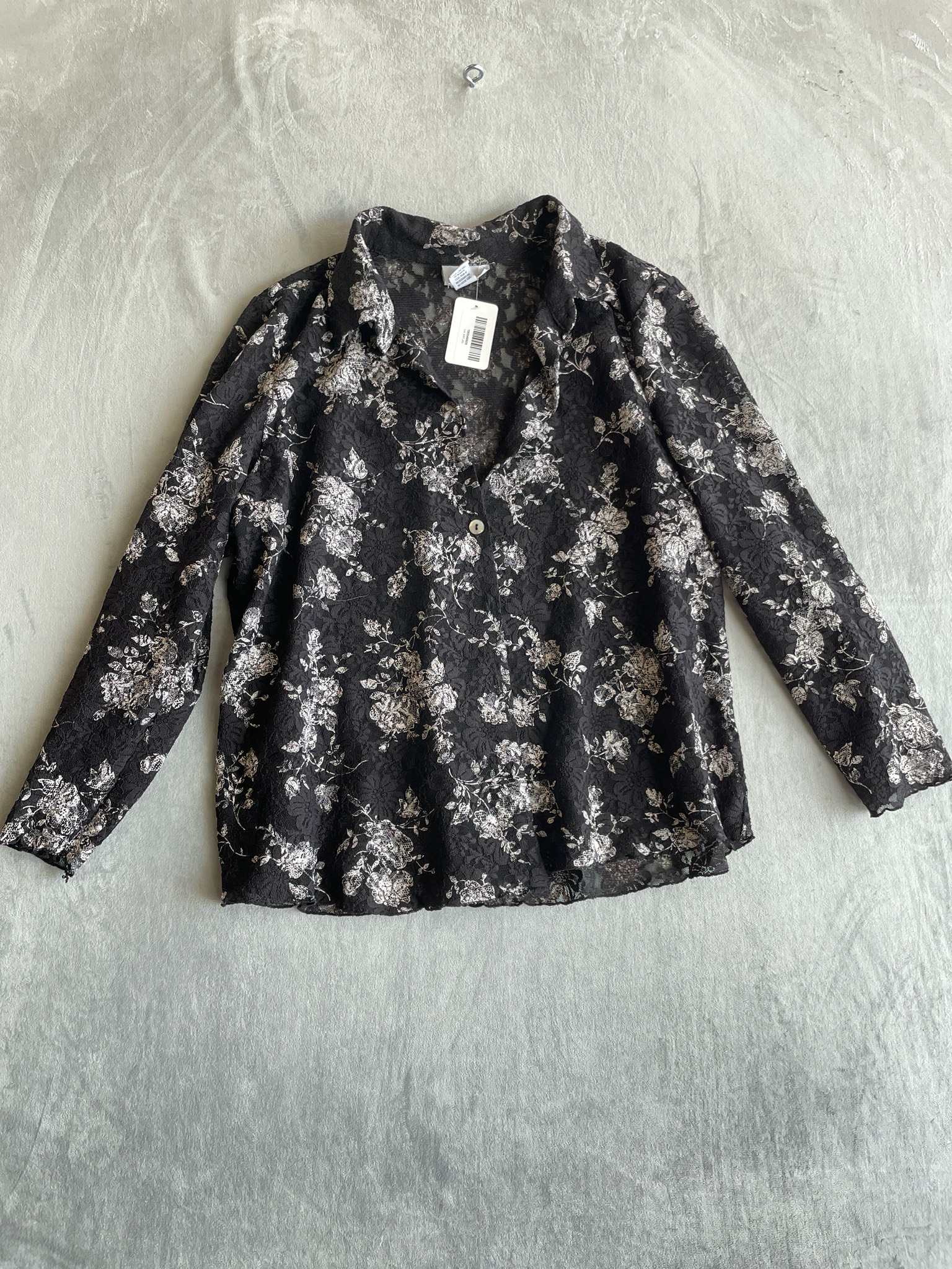 Avenue Black Floral Polyester Mesh Blouse Size 22/24