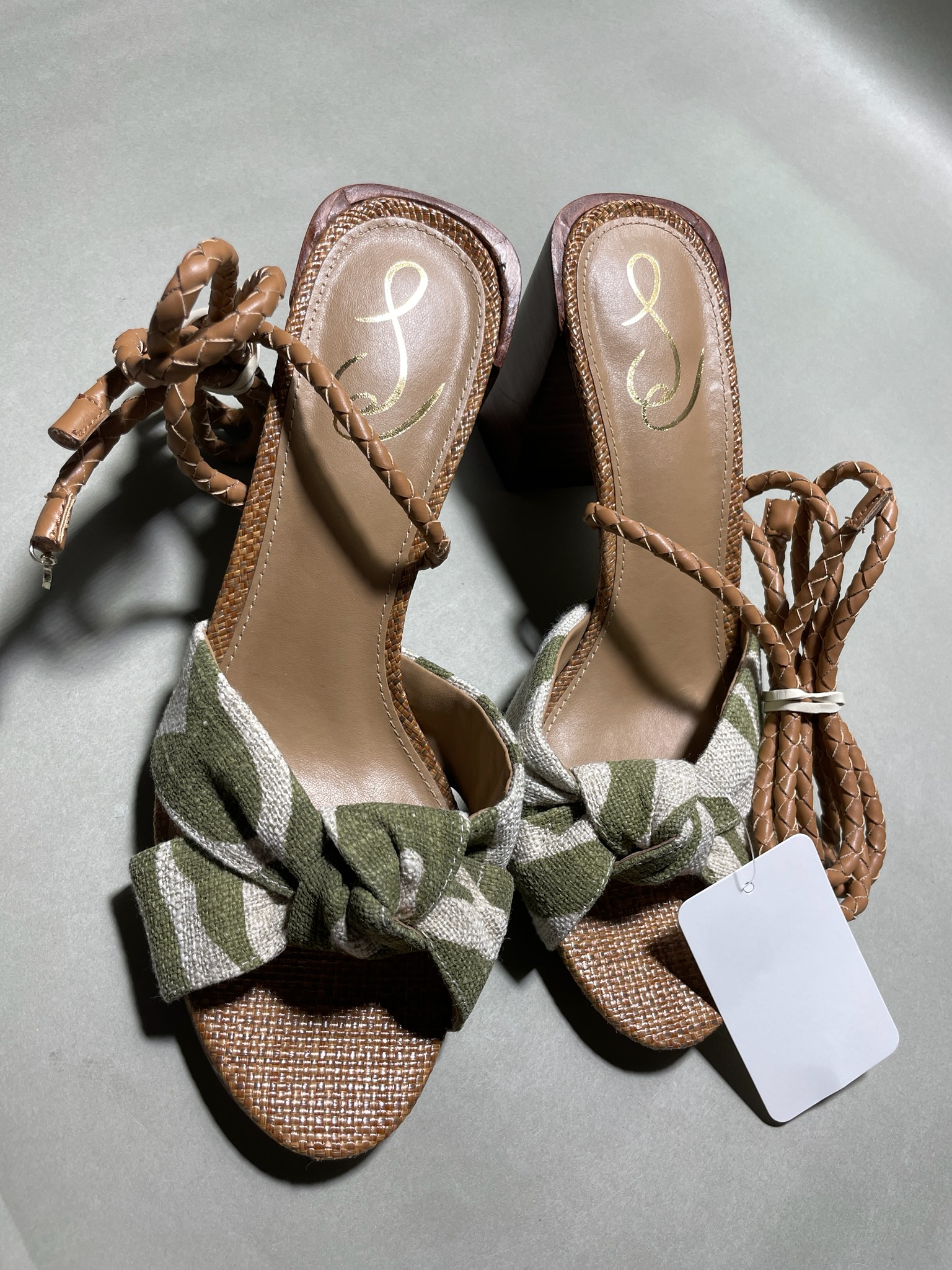 Green and White Espadrille Wedge Sandals Size Size 9