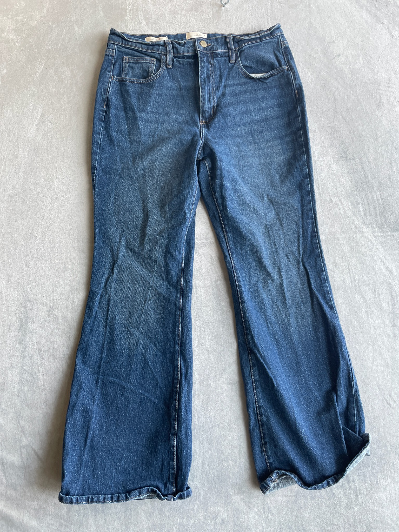 Universal Thread Medium Blue Denim Jeans Size 12/S