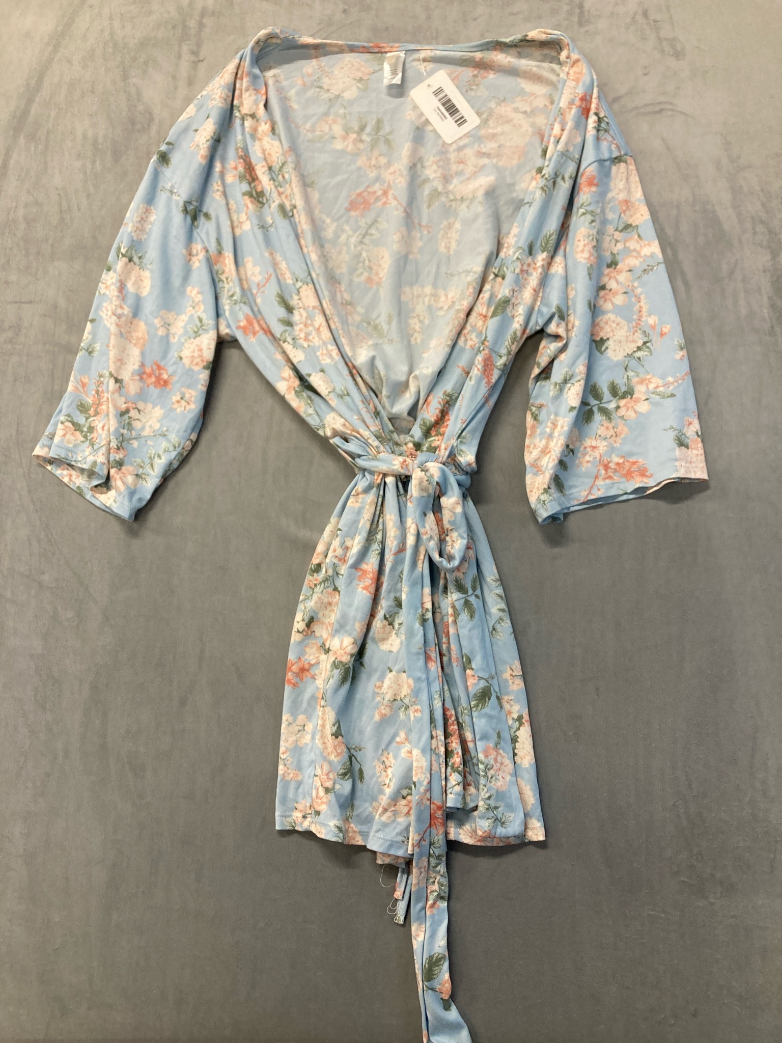 Light Blue Floral Knit Robe Size Large