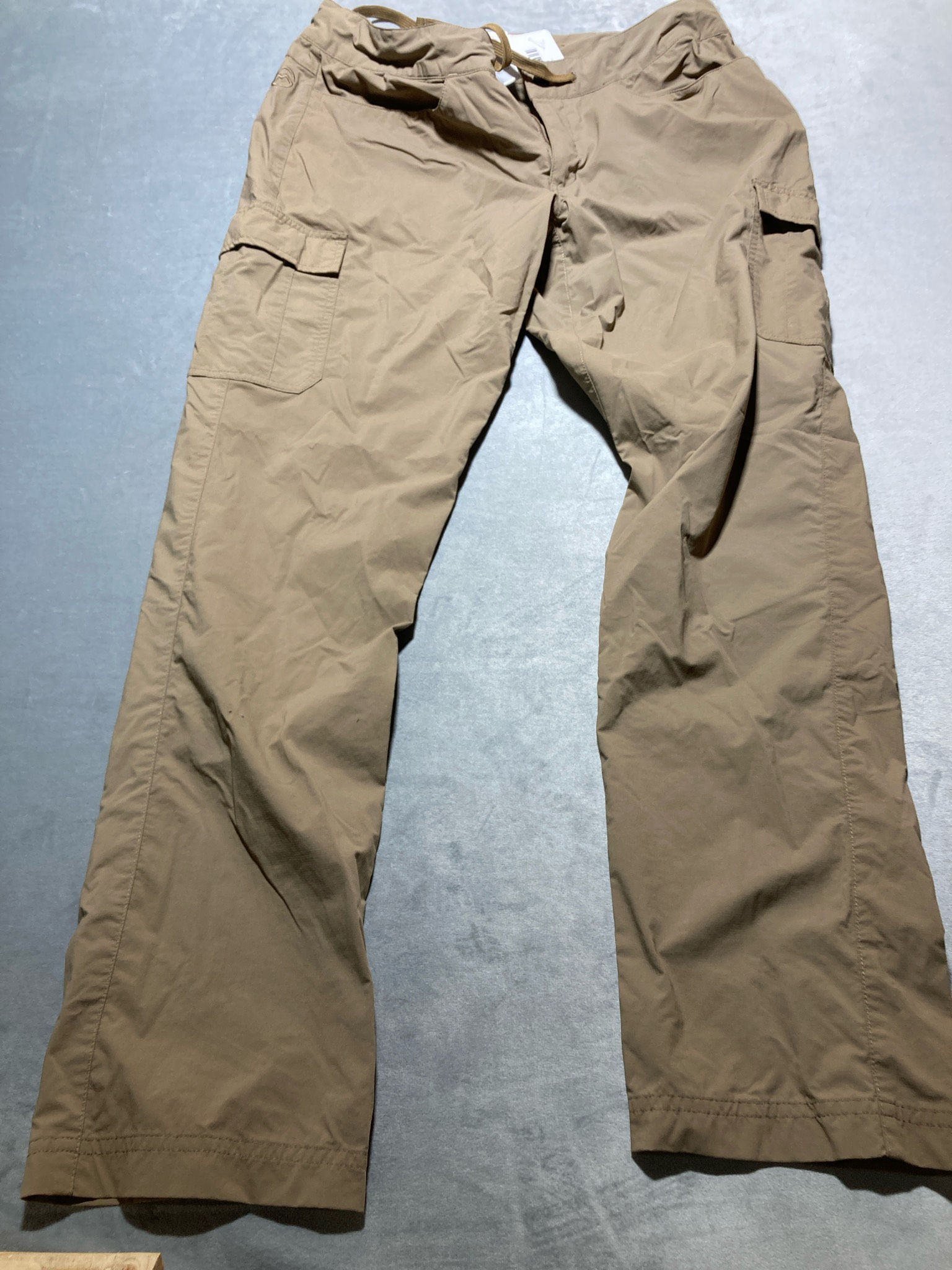Tan Lightweight Cargo Pants