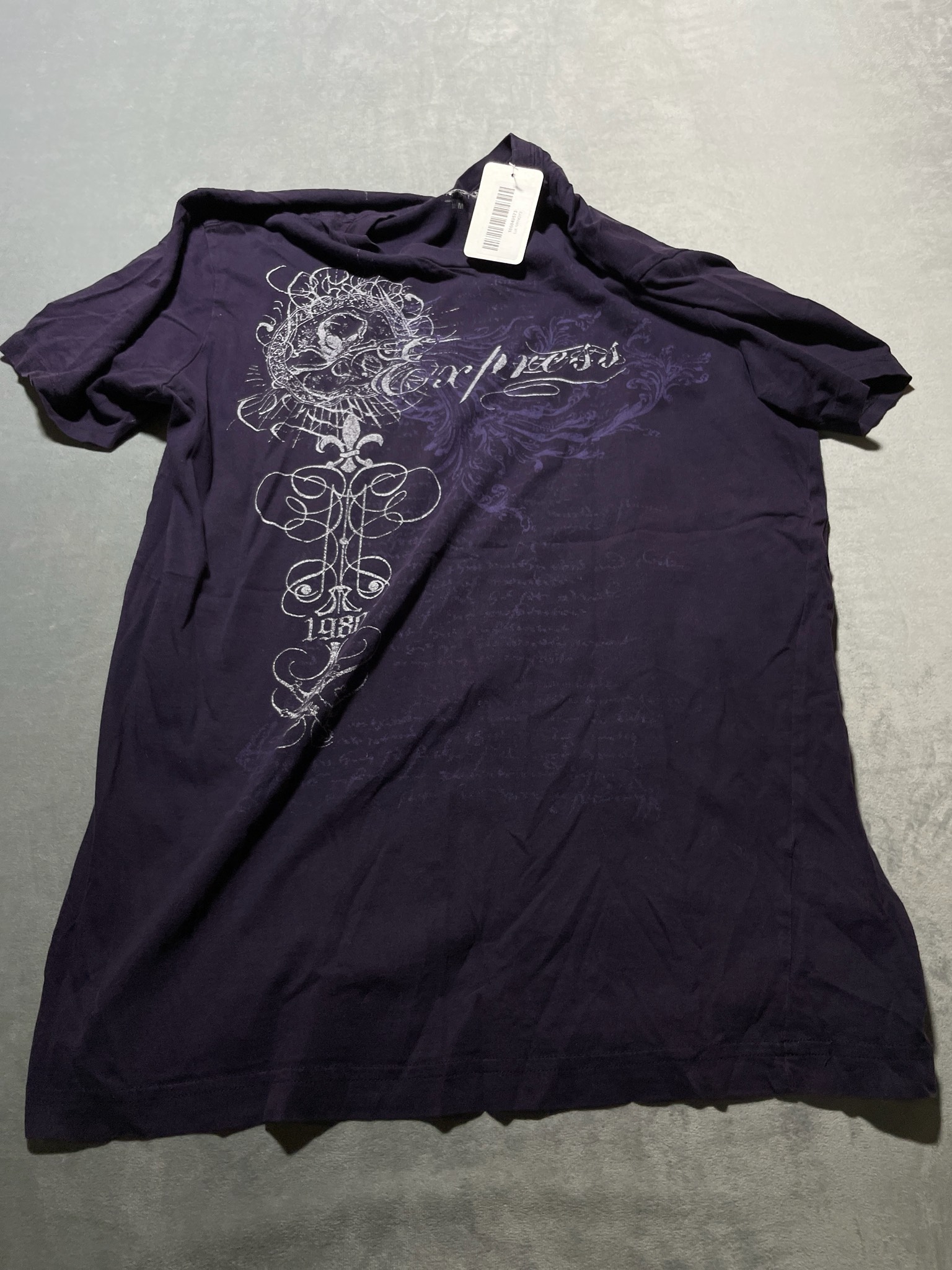 Express Dark Purple graphic t shirt size medium