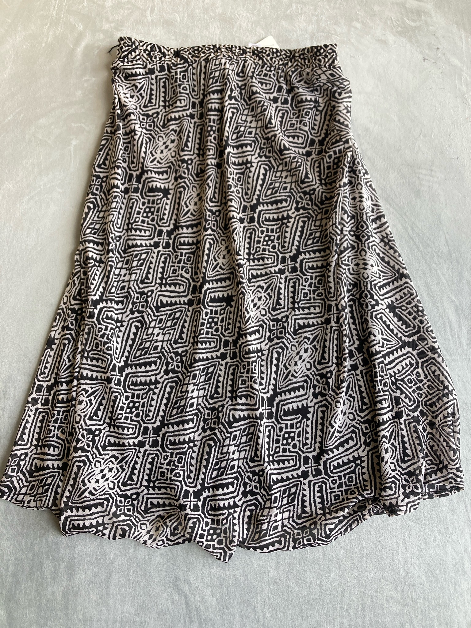 Black and White Geometric Polyester Skirt Size L