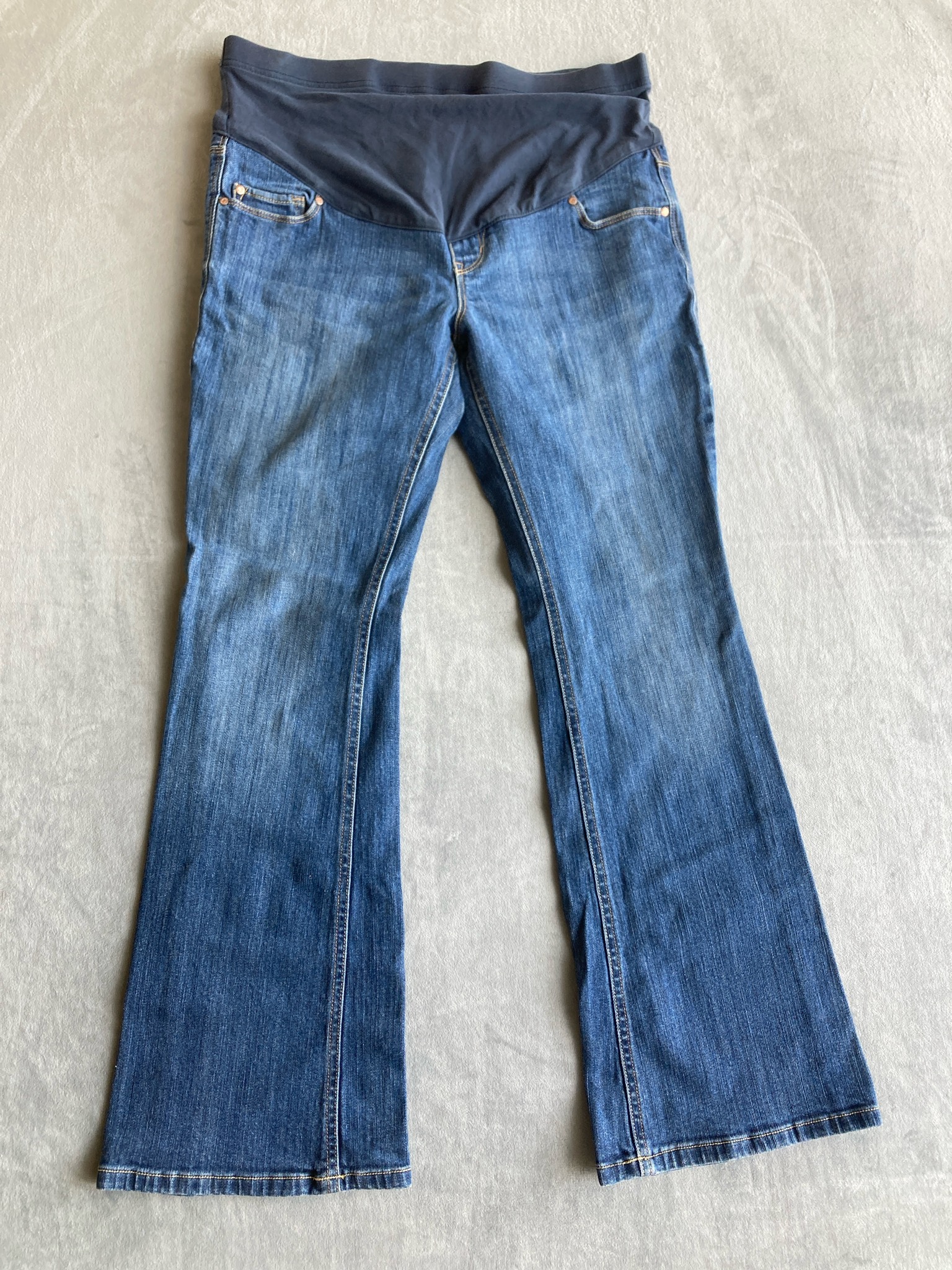 Old Navy Medium Blue Cotton-Blend Maternity Jeans Size Size 2 (Regular)
