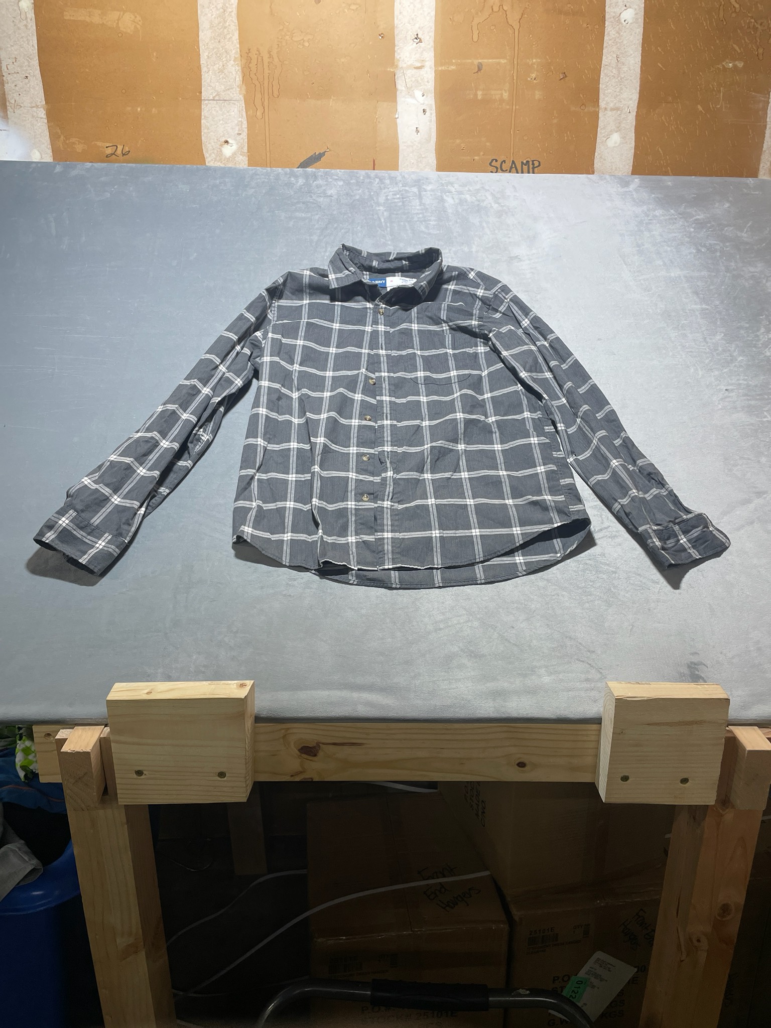 Old Navy Charcoal Gray Plaid Long Sleeve button up Shirt Size M