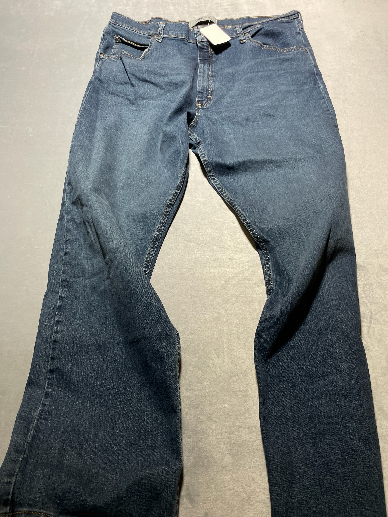 Wrangler Blue cotton blend jeans size 38x32