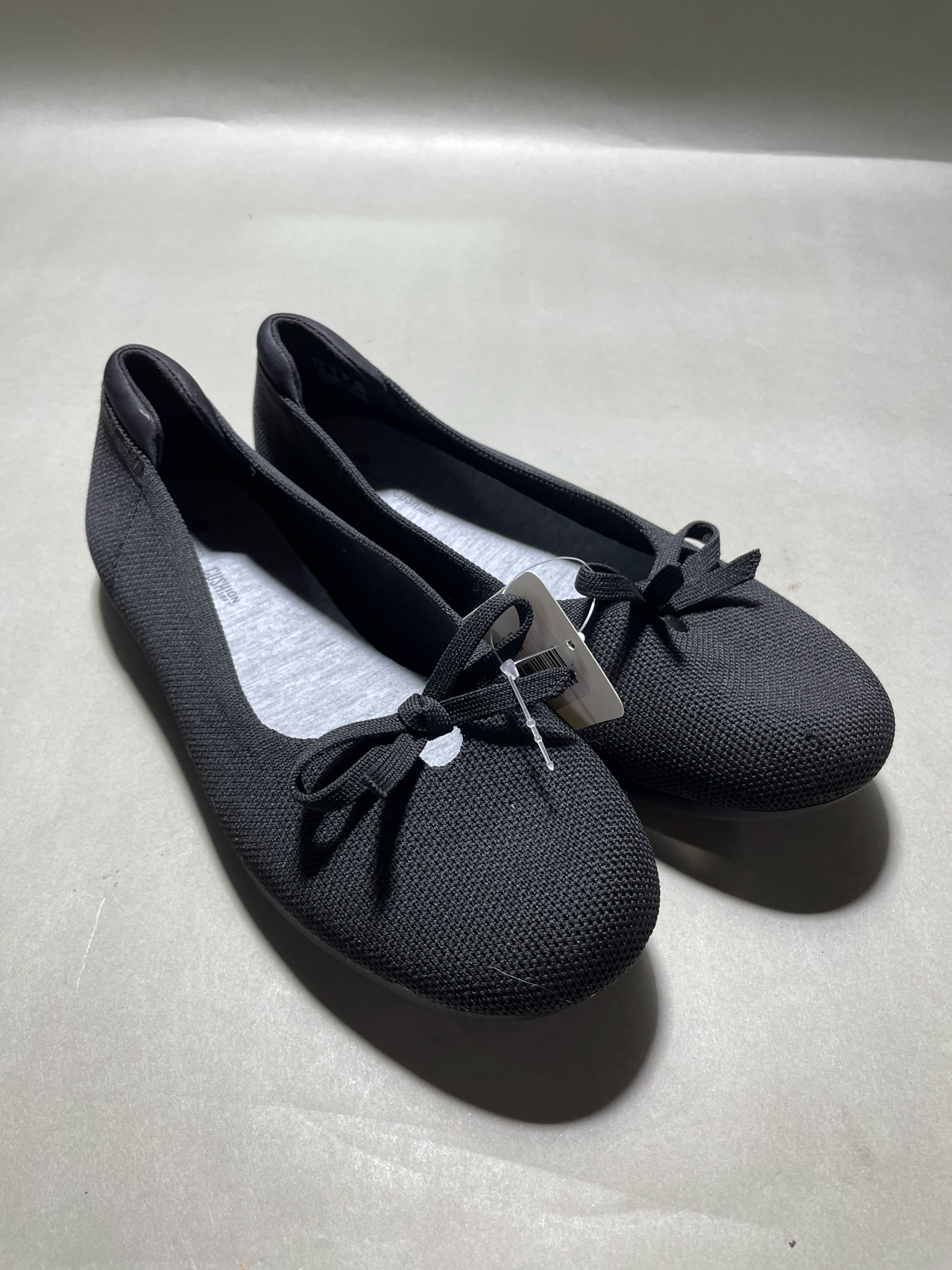 Clarks Black Knit Ballet Flats Size US 8