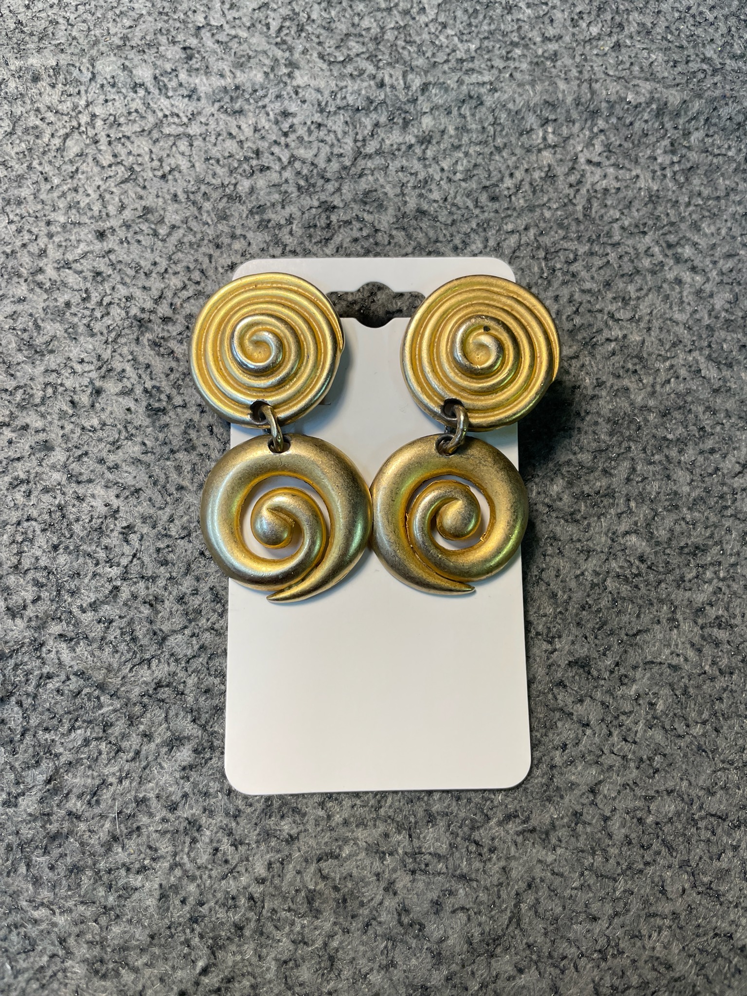 Vintage Gold Tone Earrings