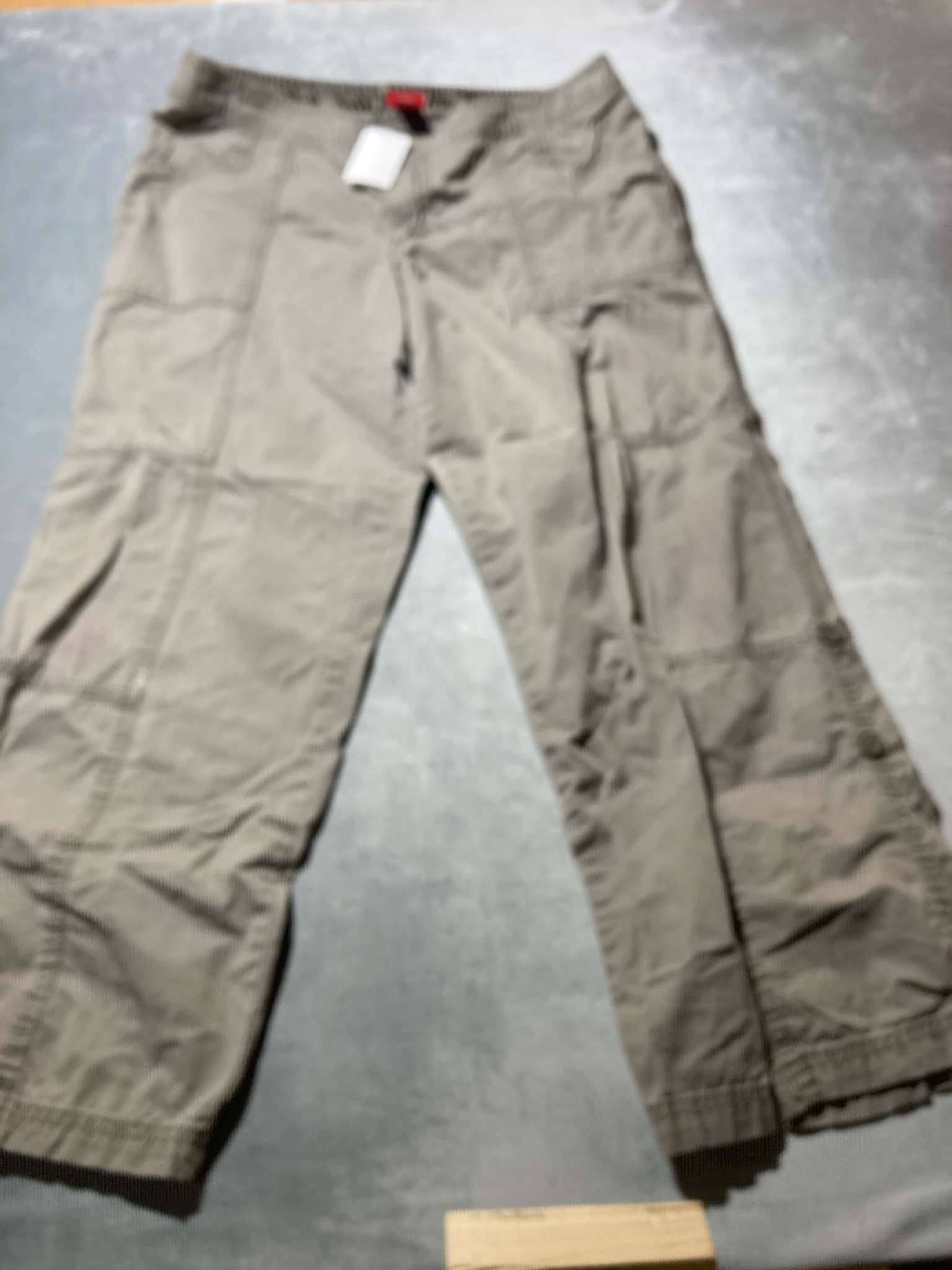 Mossimo Taupe Cotton Cargo Capris Size 16W