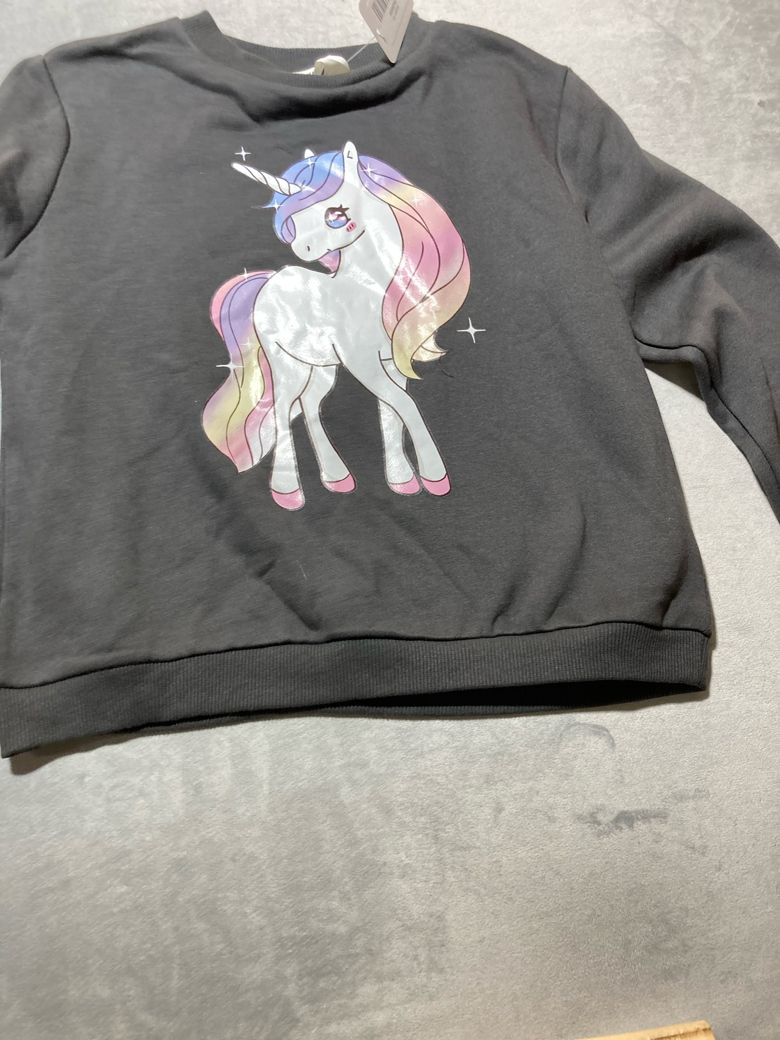 H&M Charcoal Gray Unicorn Sweatshirt Size 134/140