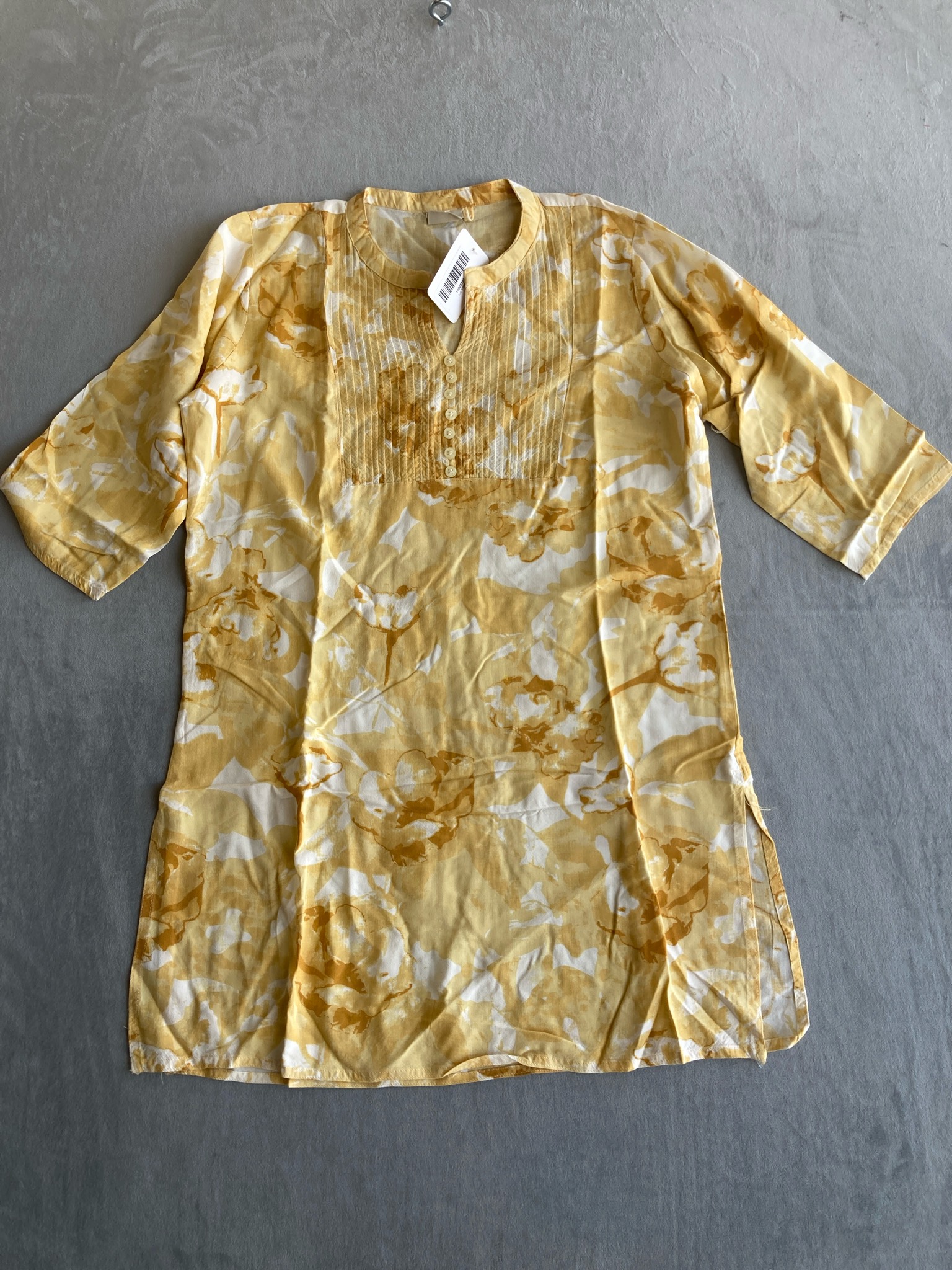 NAV JEEVAN Pale Yellow Watercolor Floral Lightweight Woven Tunic Top Size M/40