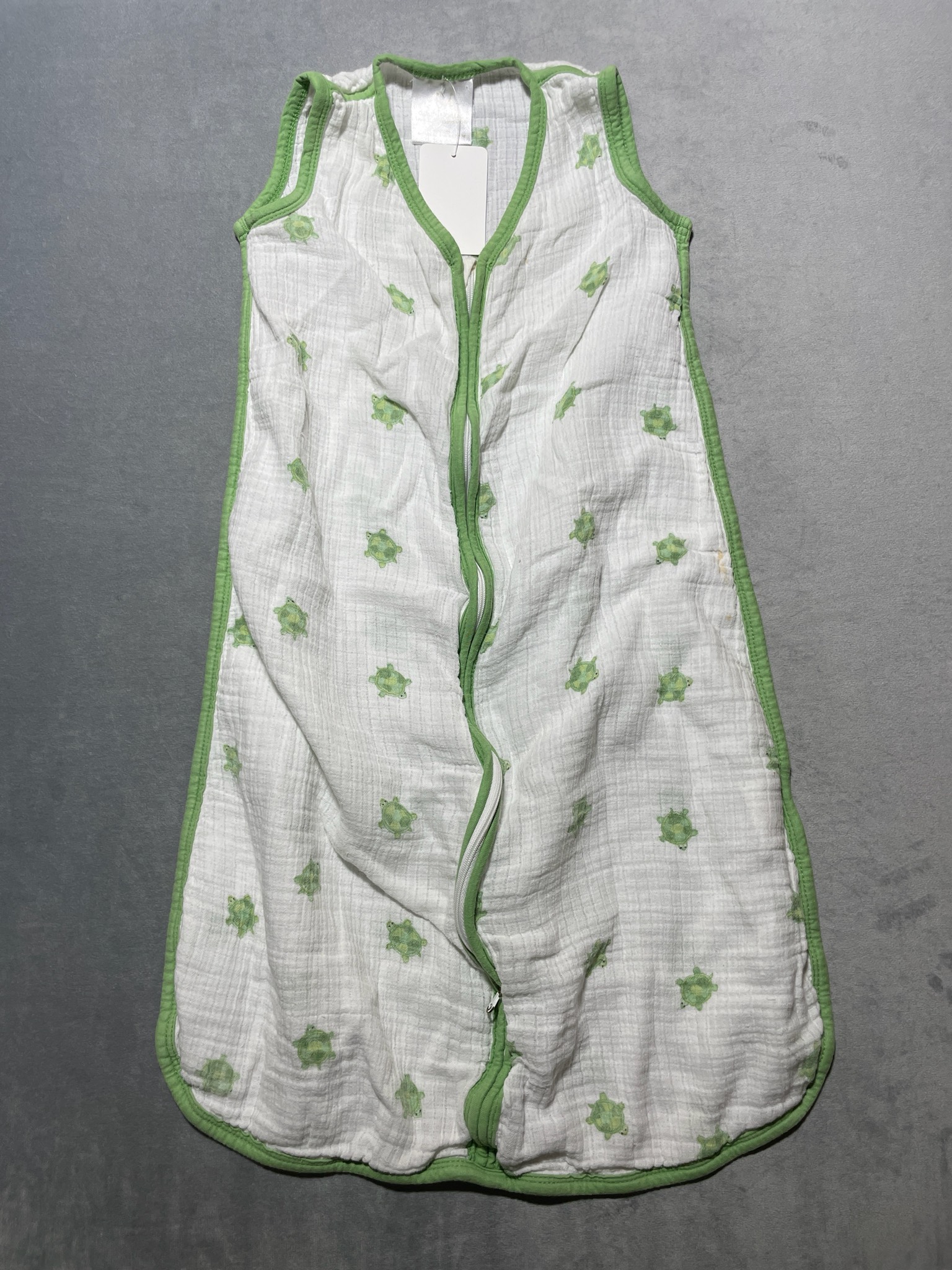 aden + anais White Turtle Muslin Sleep Sack Size 0-12 months
