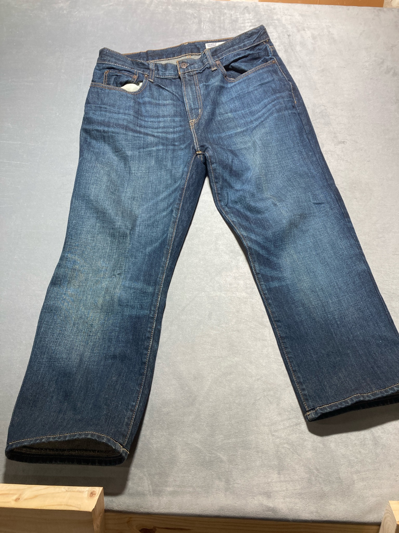 Cremieux Mid Blue Denim Jeans Size 34x32