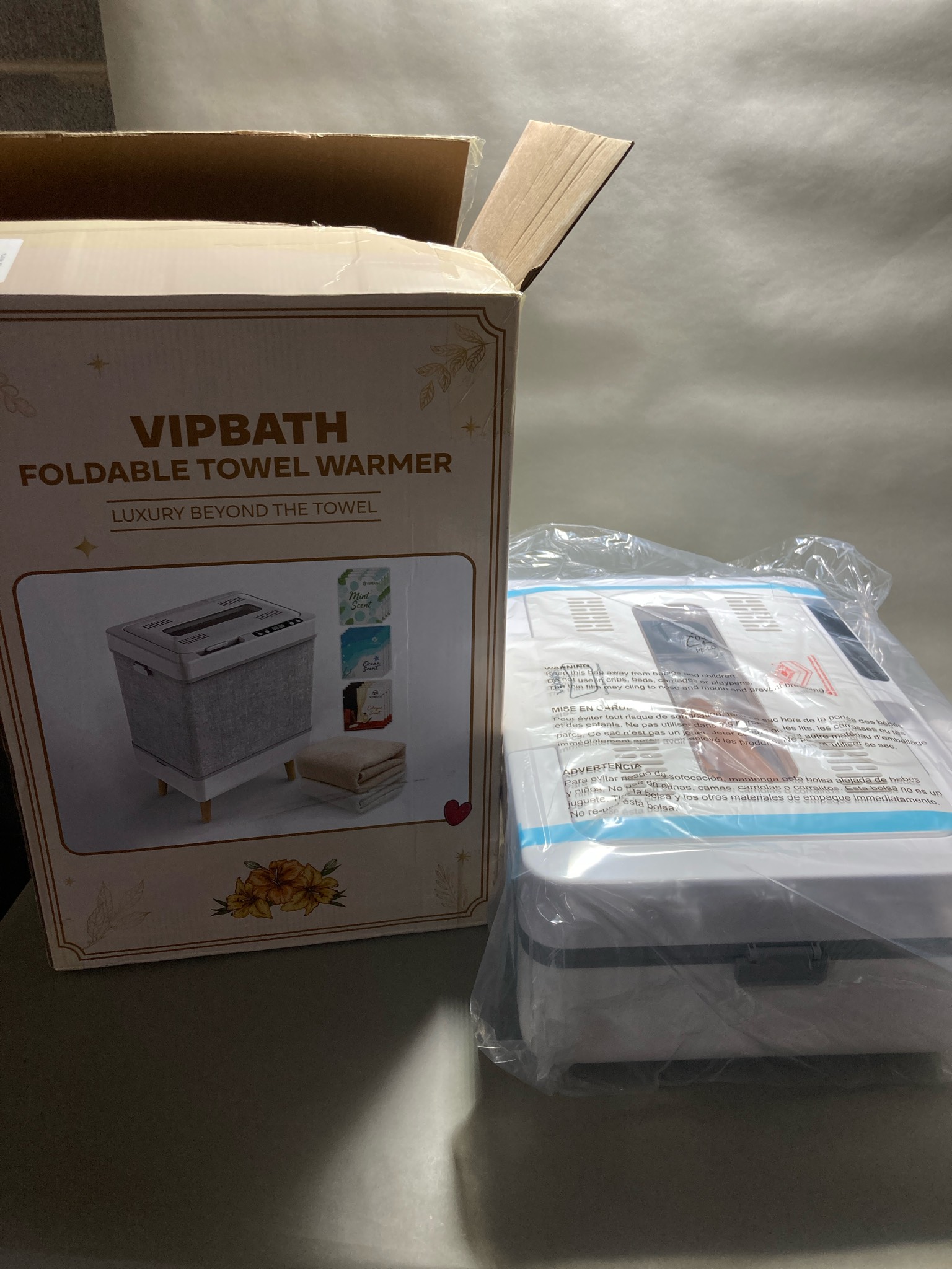 VIPBATH White Electric Foldable Towel Warmer