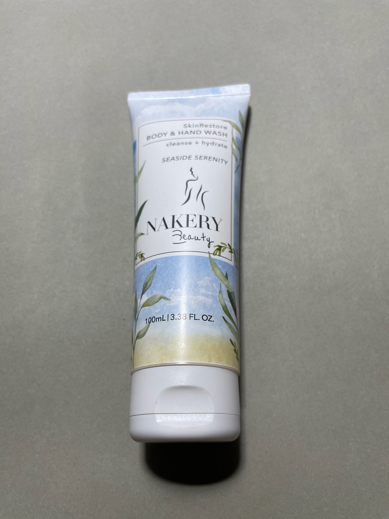 Nakery Beauty White Botanical Body & Hand Wash Size 100 mL