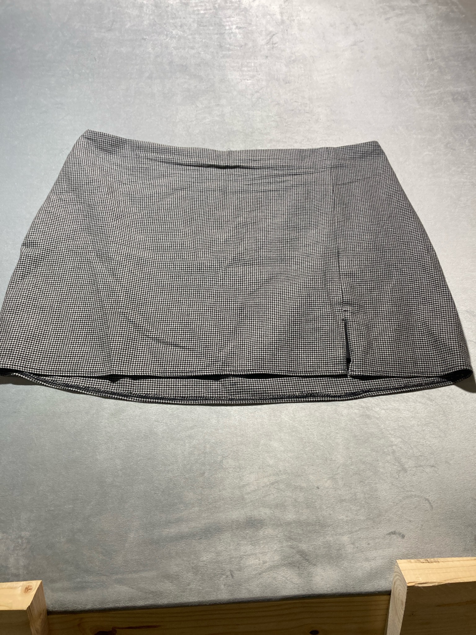 Old Navy Black and White Houndstooth Woven Mini Skirt Size 2X