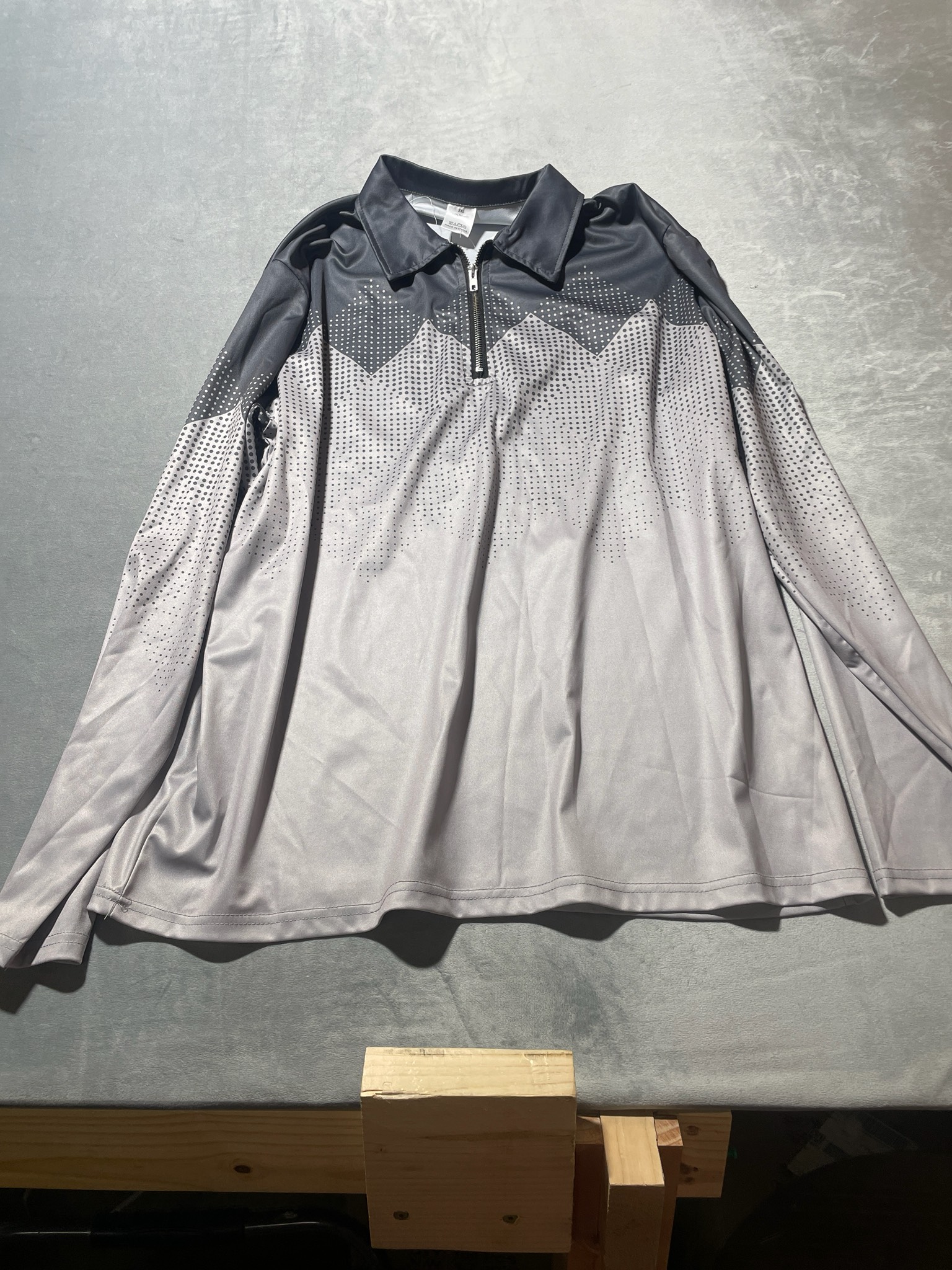 Light Gray Polyester Quarter-Zip Pullover Size 2XL
