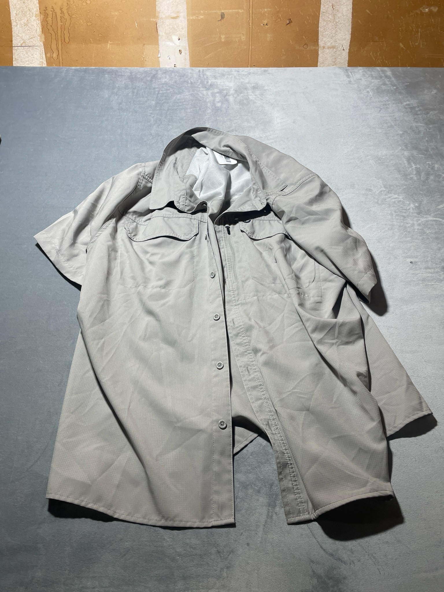 Eddie Bauer Light Gray Polyester Short-Sleeve Button-Up Shirt Size Men's XXL