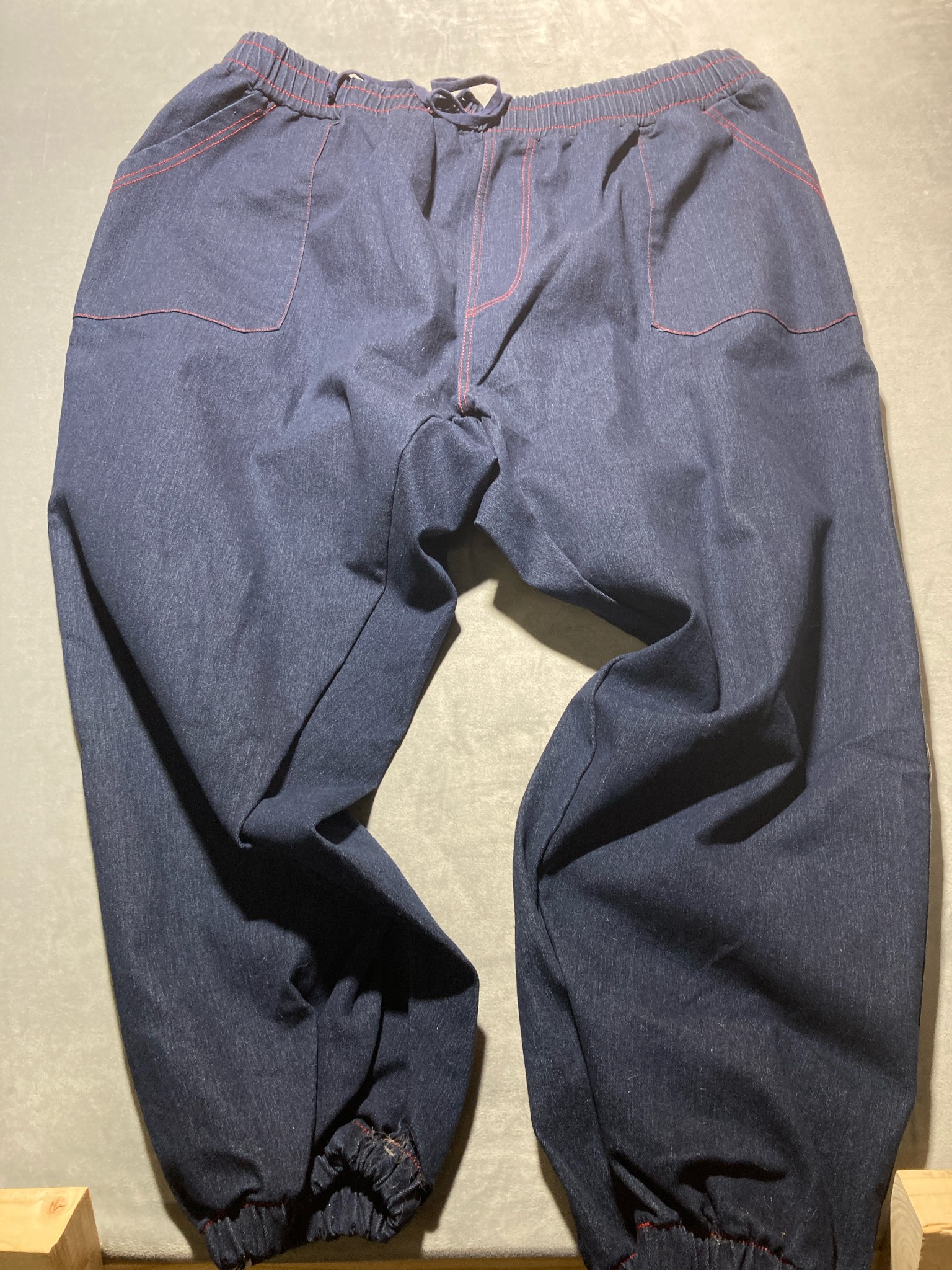 Winston dark blue cotton blend jogger style jeans size 54/56