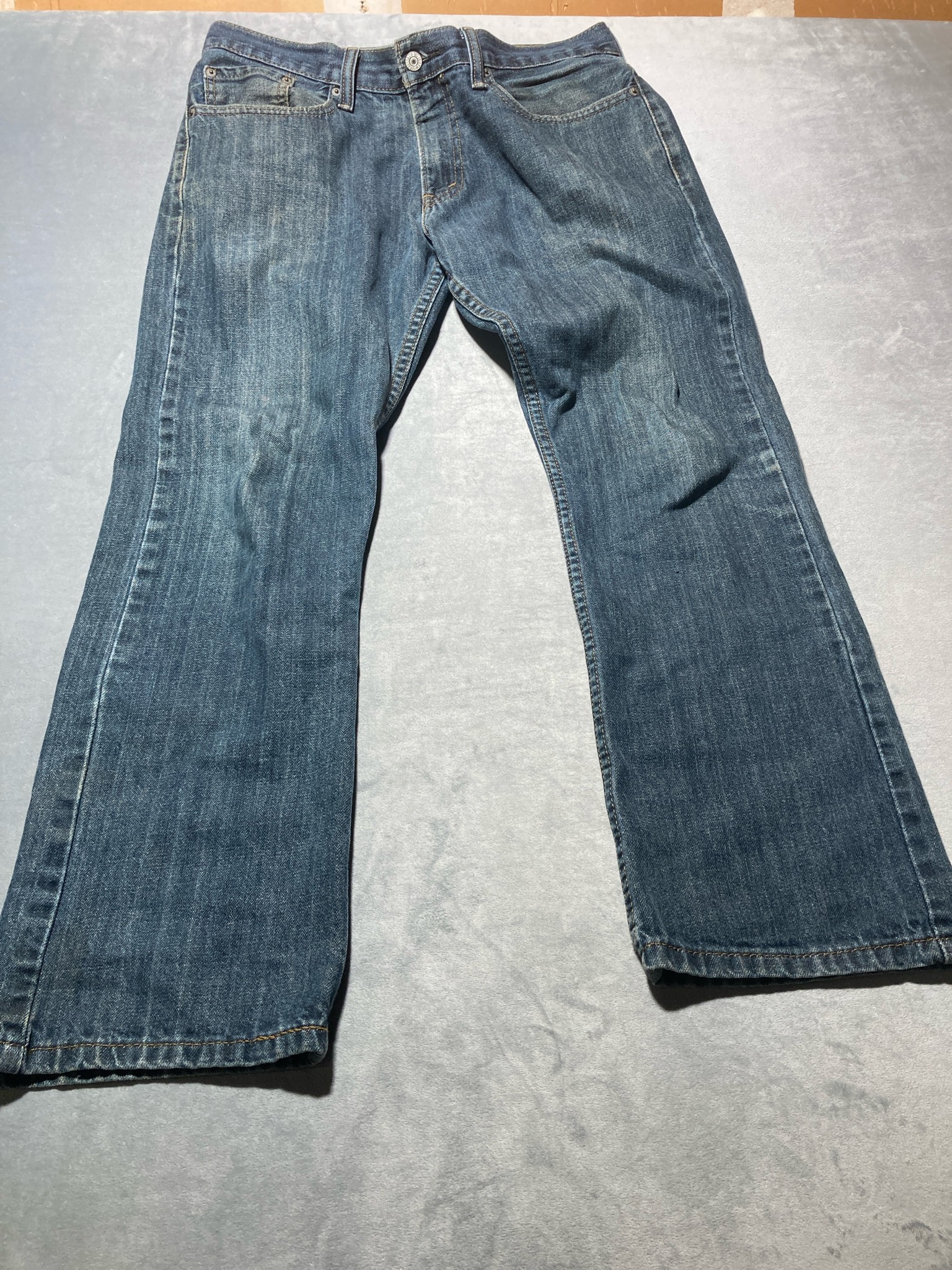 Levi's Medium Blue Denim Jeans Size W32 L30