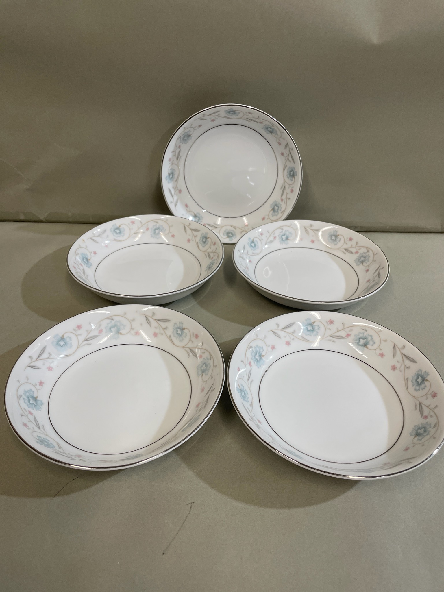 English Garden White Floral Rim Soup Bowl Set of 5