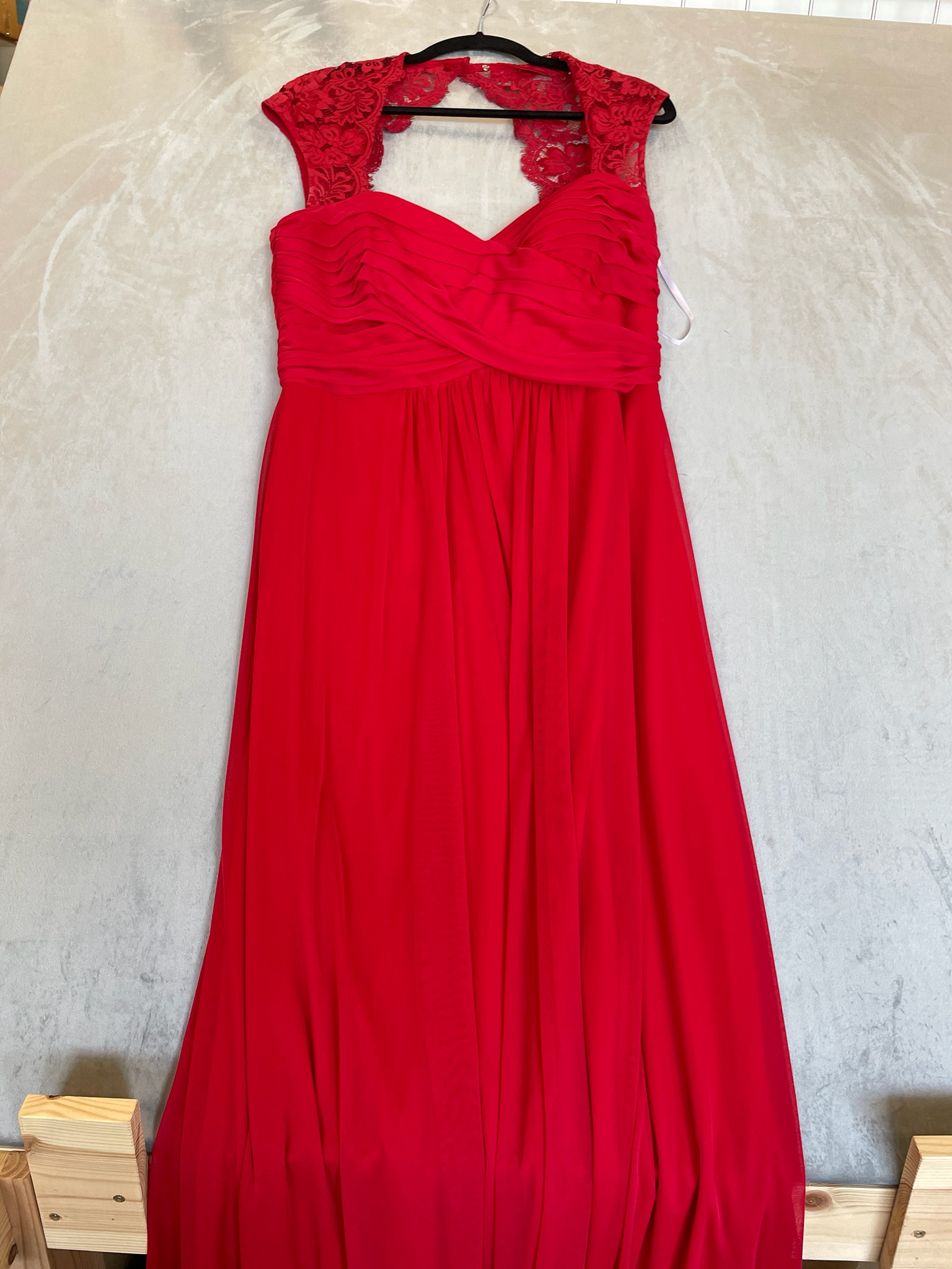 XSCAPE Red Chiffon Gown Size 14P
