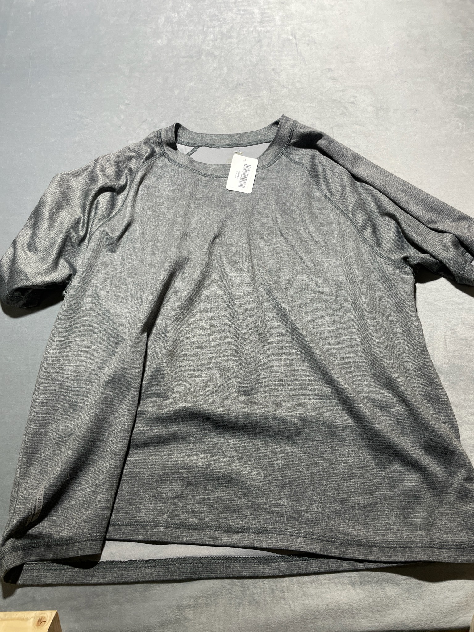 Medium Heather Gray Knit athletic shirt size XXL