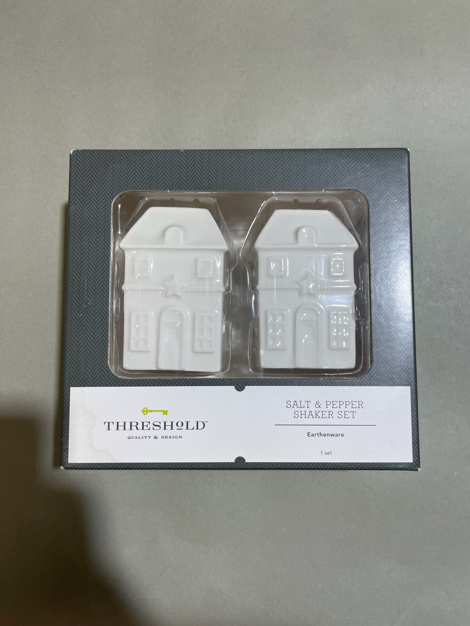 Threshold White House-Shaped Earthenware Salt and Pepper Shaker Set Size Set of 2
