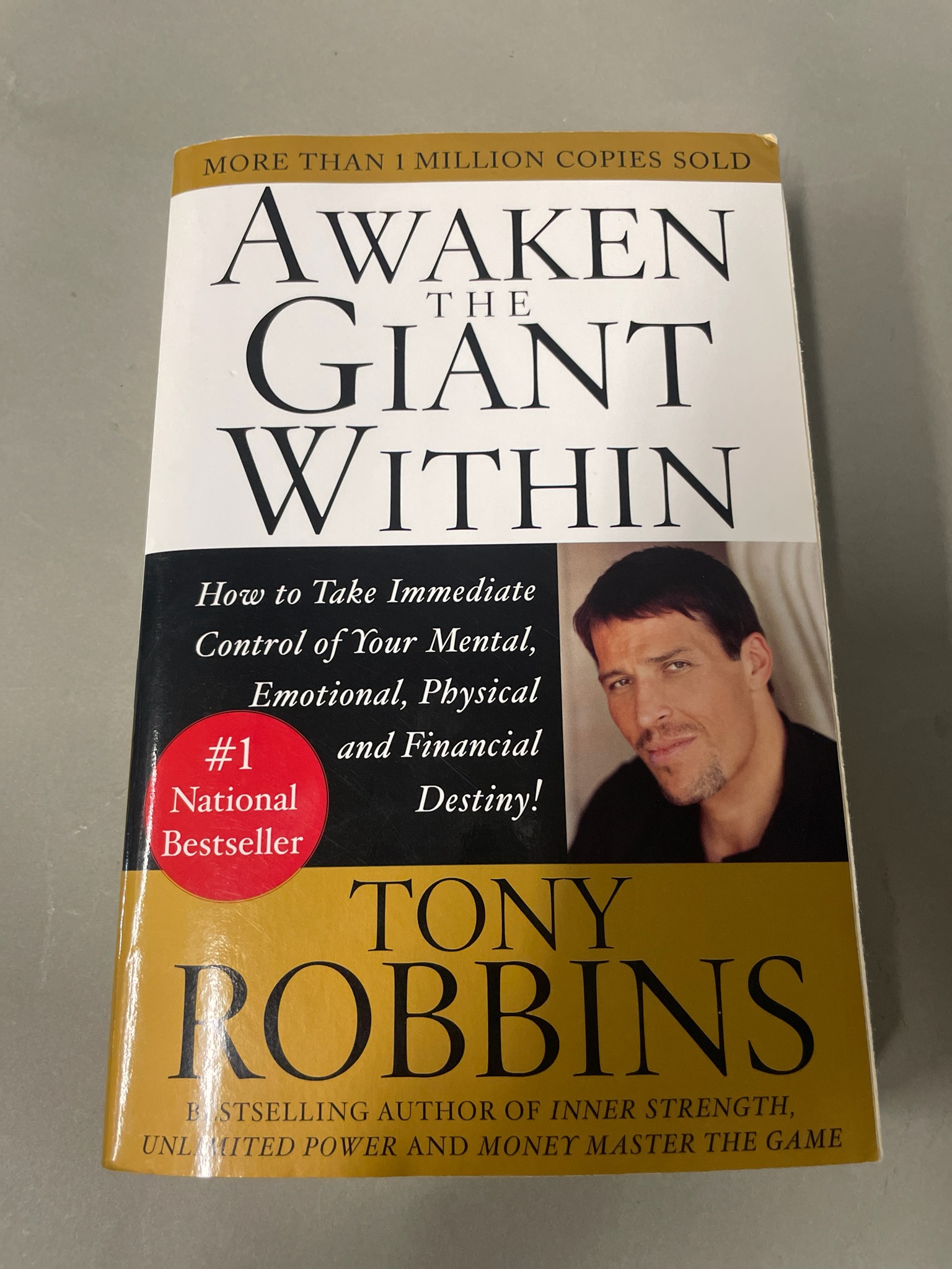 Simon & Schuster Awaken the Giant Within Paperback