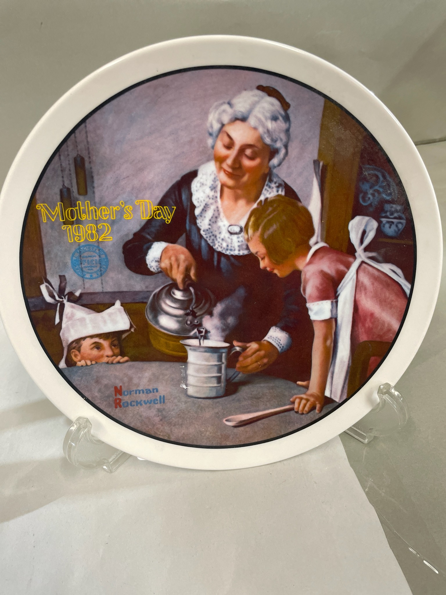 Norman Rockwell White Multicolor Illustrated Collector Plate