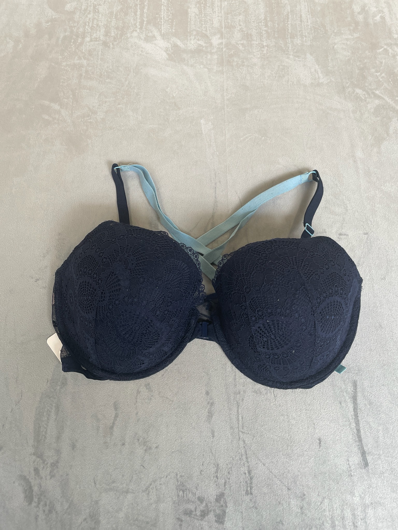 Victoria's Secret Navy Blue Lace Bra Size 38DDD