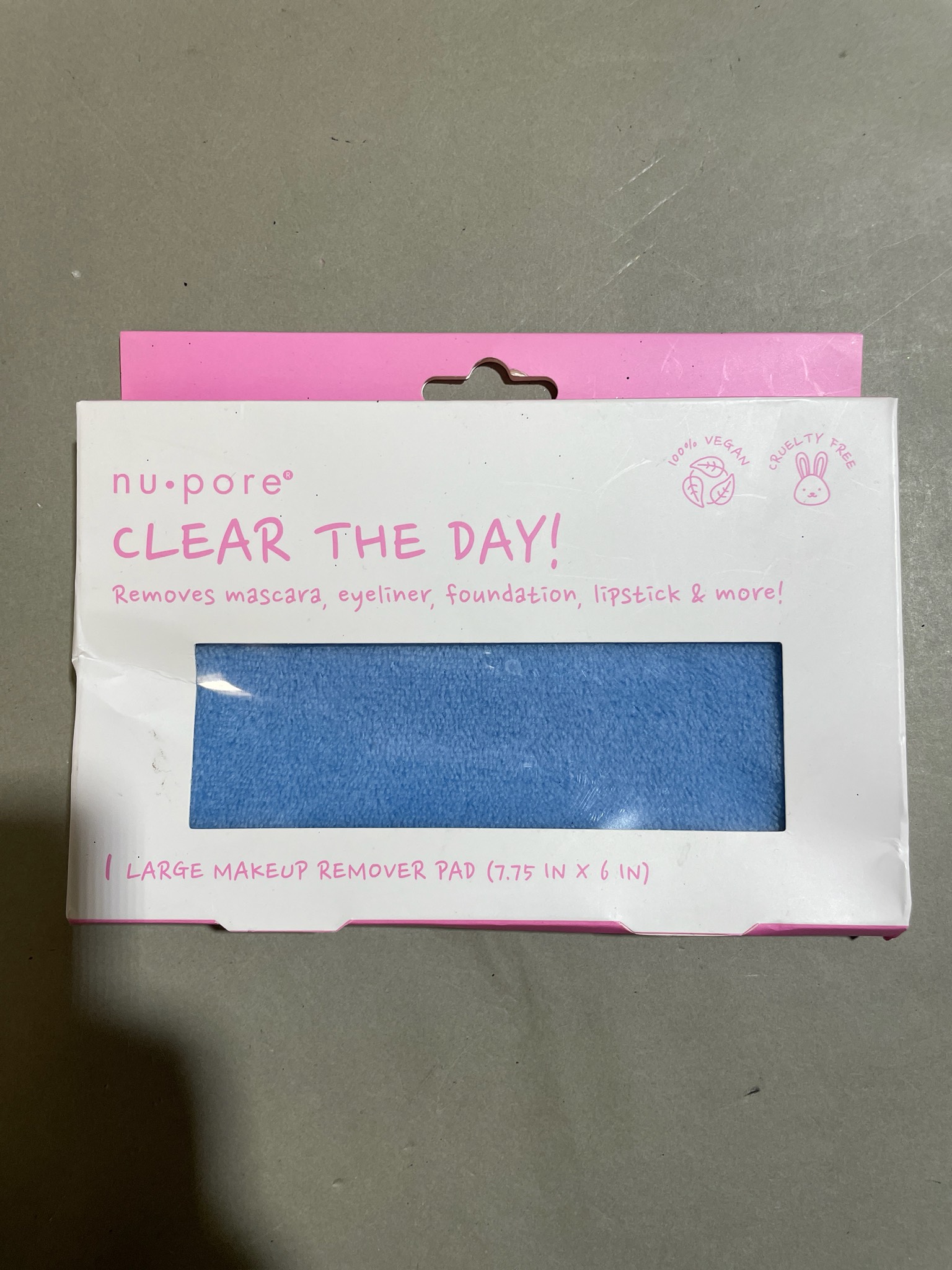 nu•pore Blue Plush Makeup Remover Pad Size Large (7.75 in x 6 in)