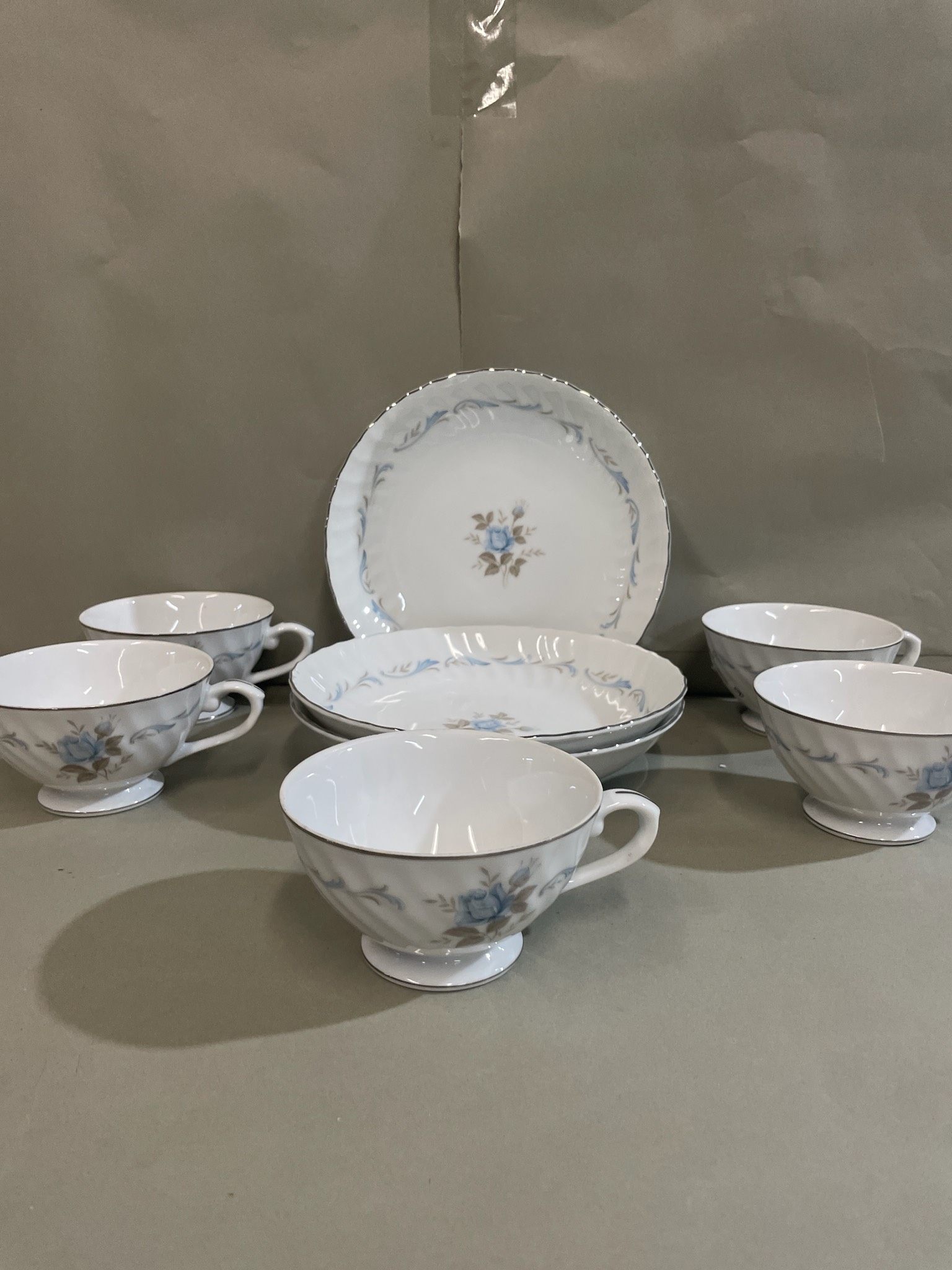 (8) Style House White Blue Rose Fine China Teacup and Saucer Set
