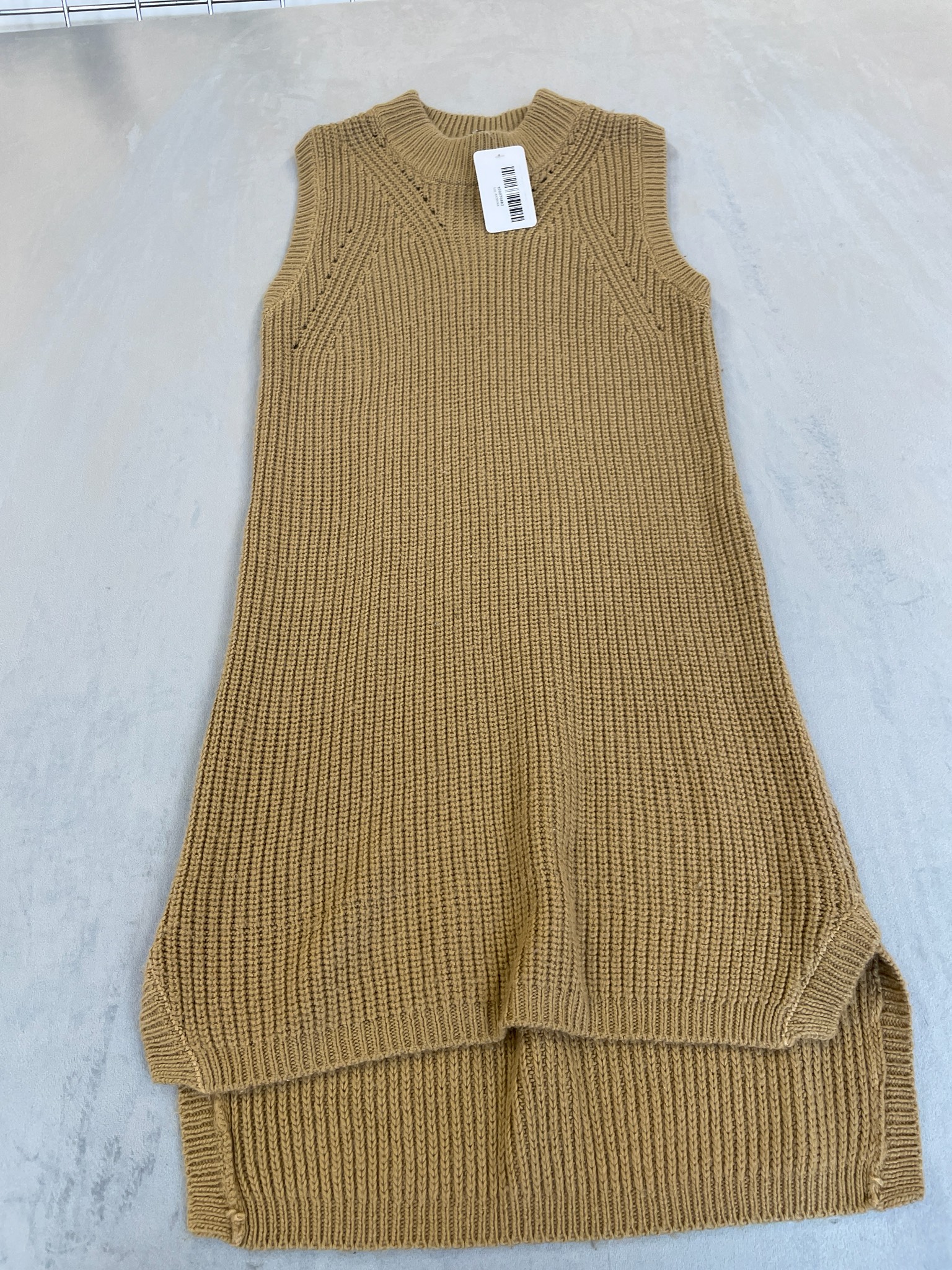 Forever 21 Camel Ribbed Knit Sweater Vest Size S