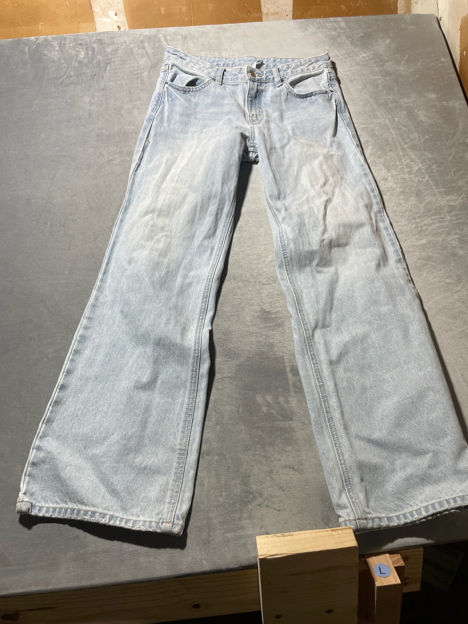 ALTAR'D STATE Light Blue Denim Jeans Size Size 28