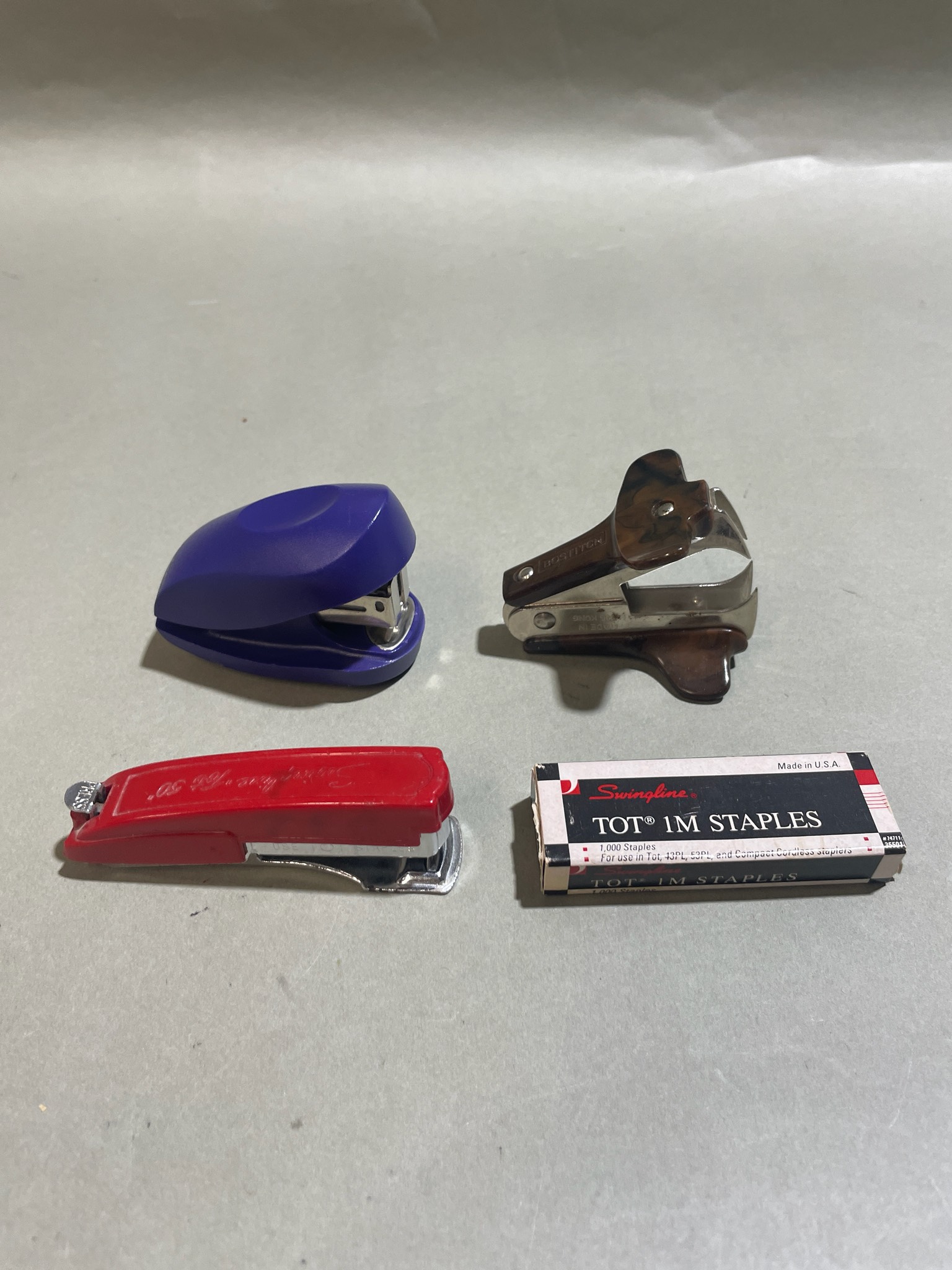 Stapler Lot w Staples