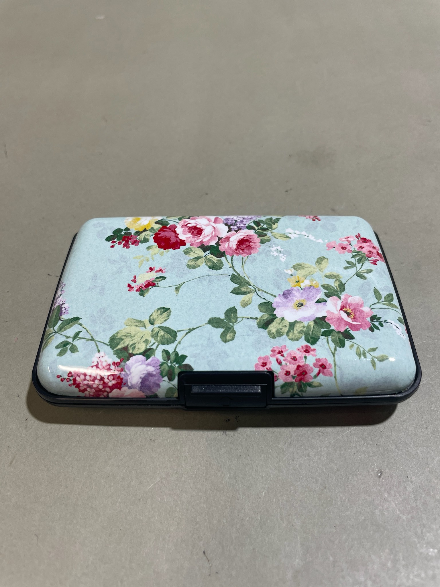 Light Blue Floral Card Holder