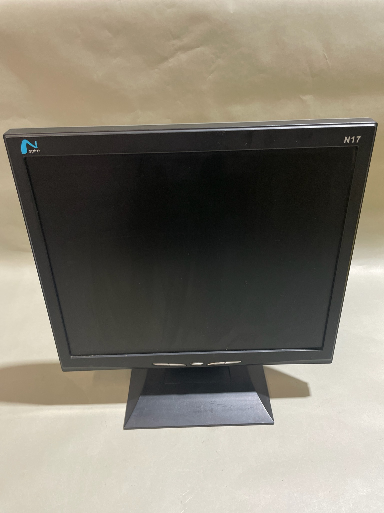 Spire Black LCD Computer Monitor