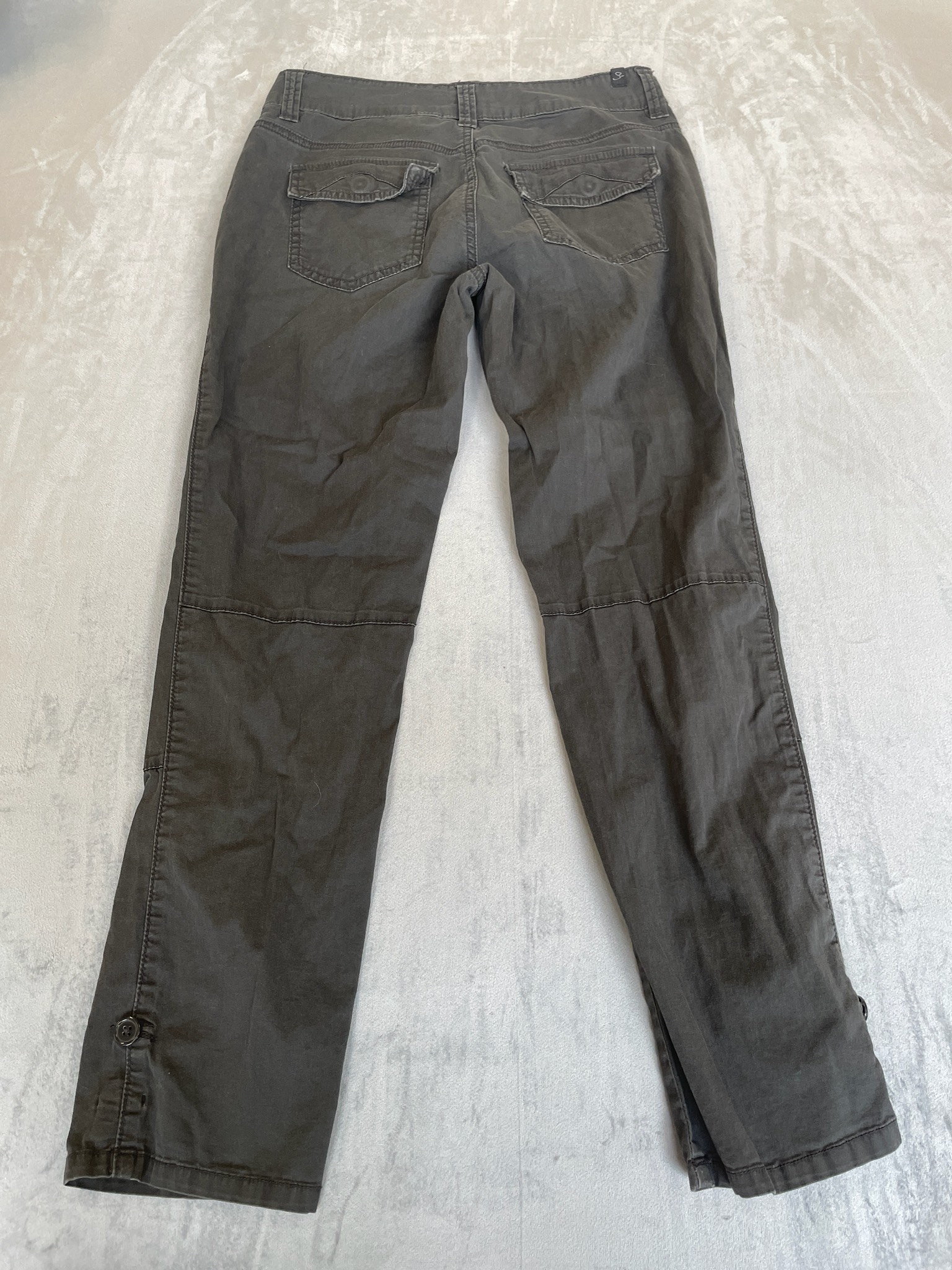 Seychelles Charcoal Twill Capris Size Size 2