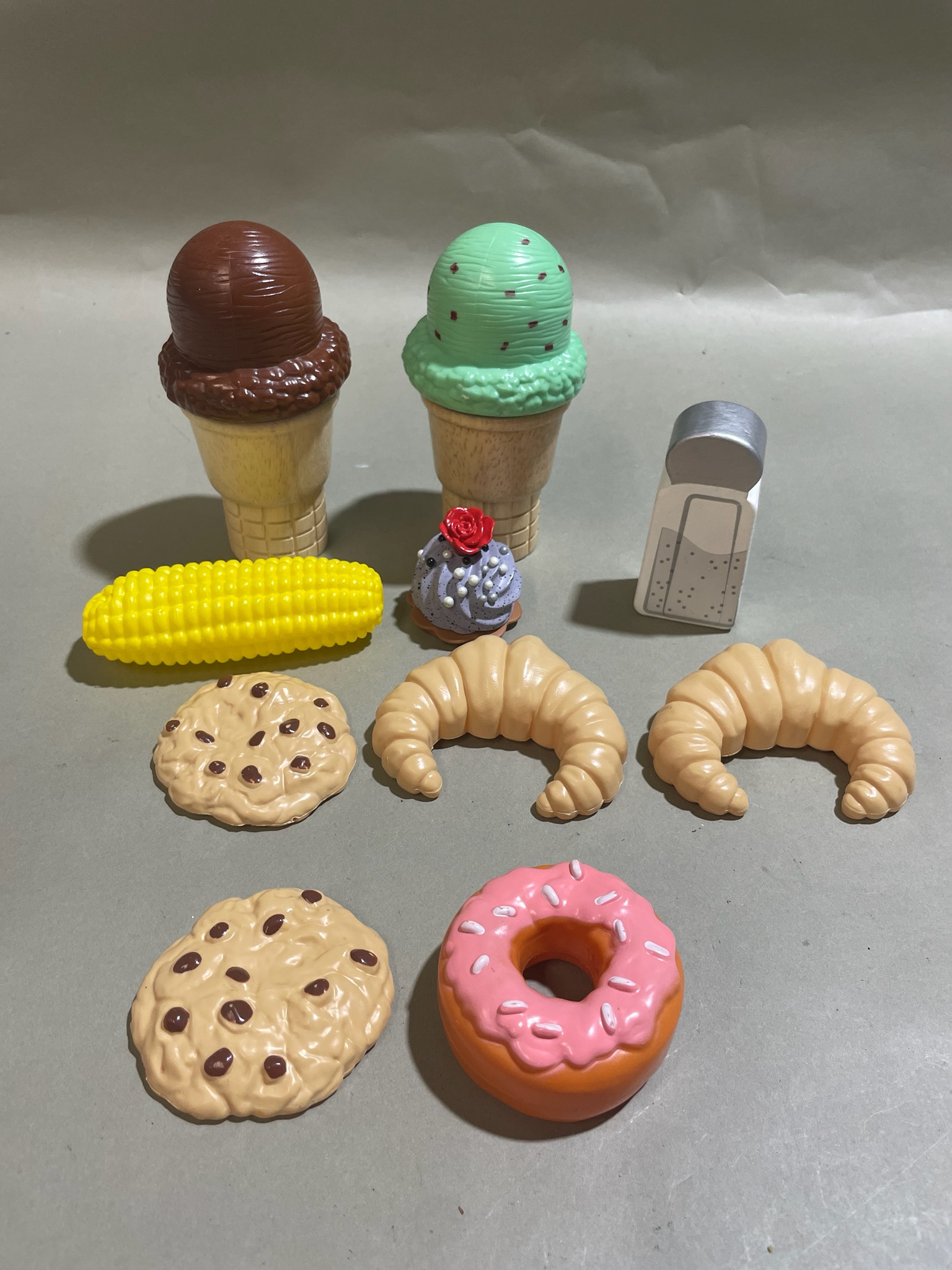 Multicolor Plastic Play Food Set