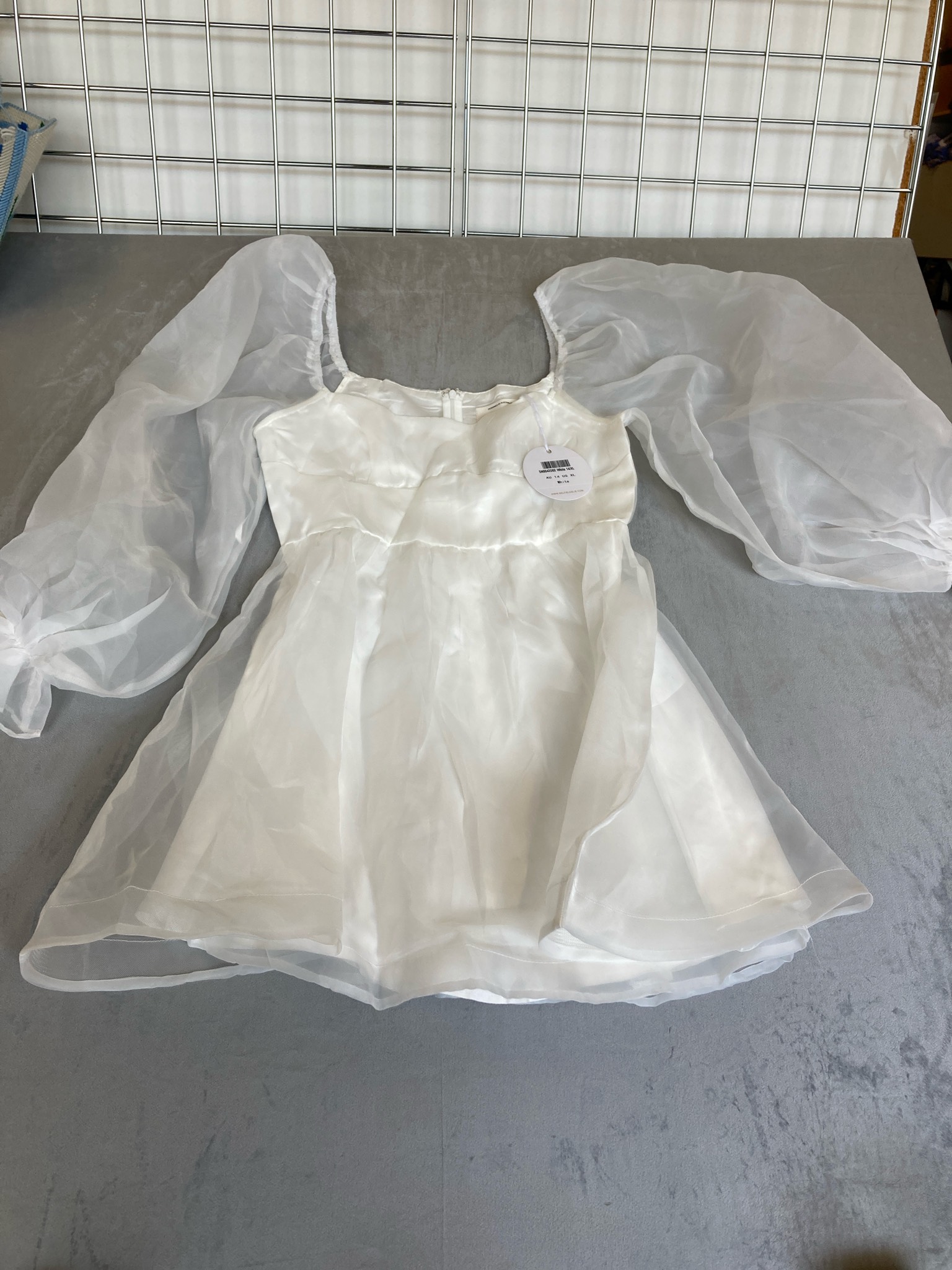 Selfie Leslie White Organza Dress Size AU 14 / US XL