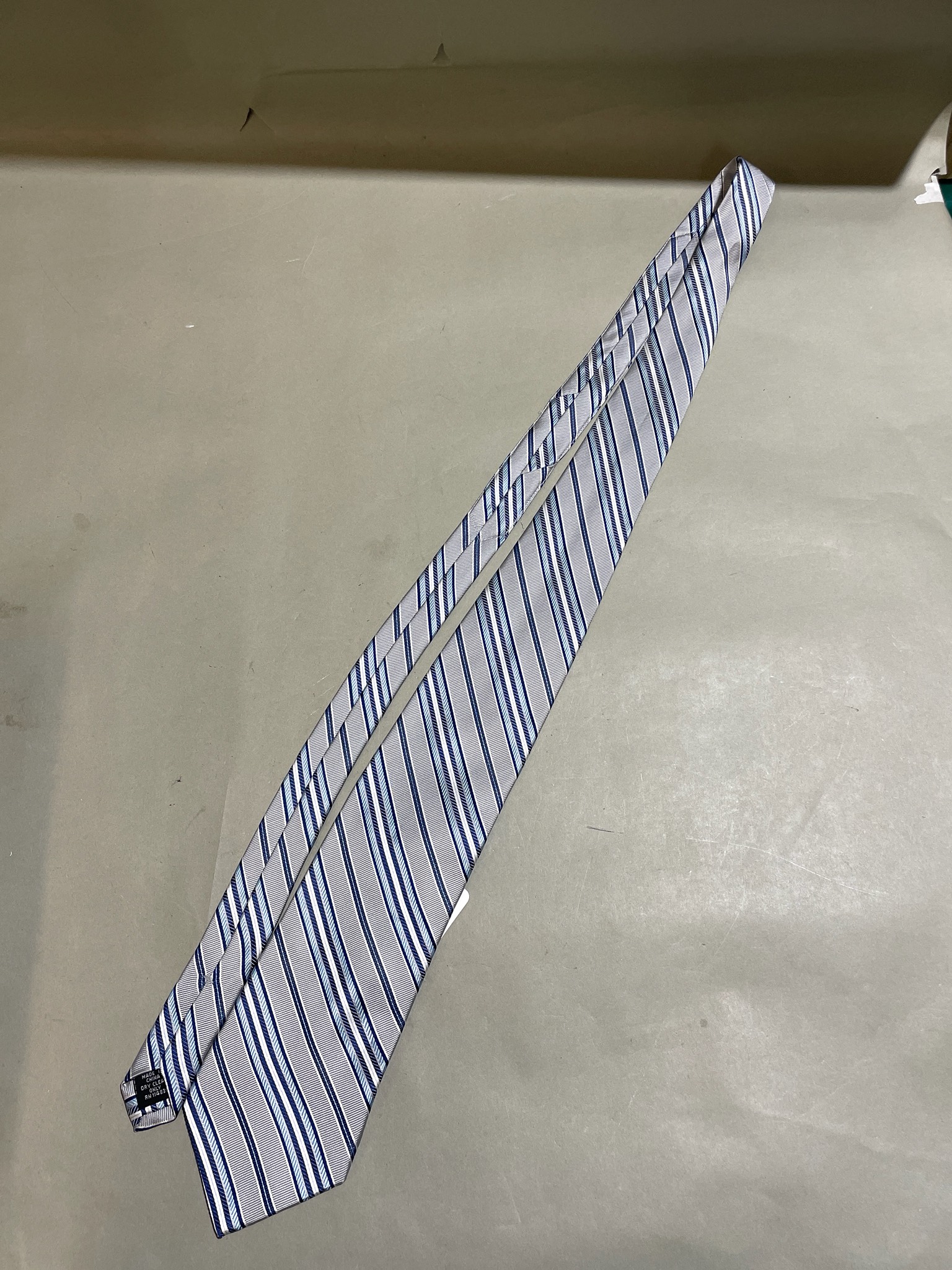 PRONTO UOMO silver and blue silk necktie