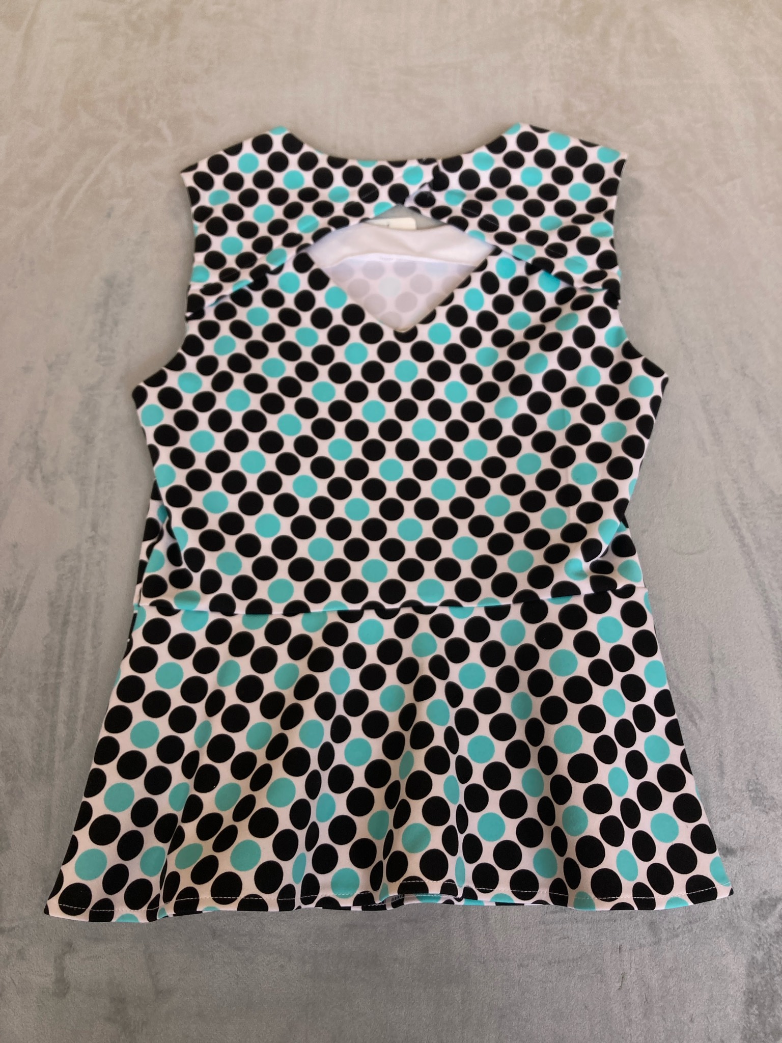 Worthington White Polka Dot Polyester Peplum Top Size M
