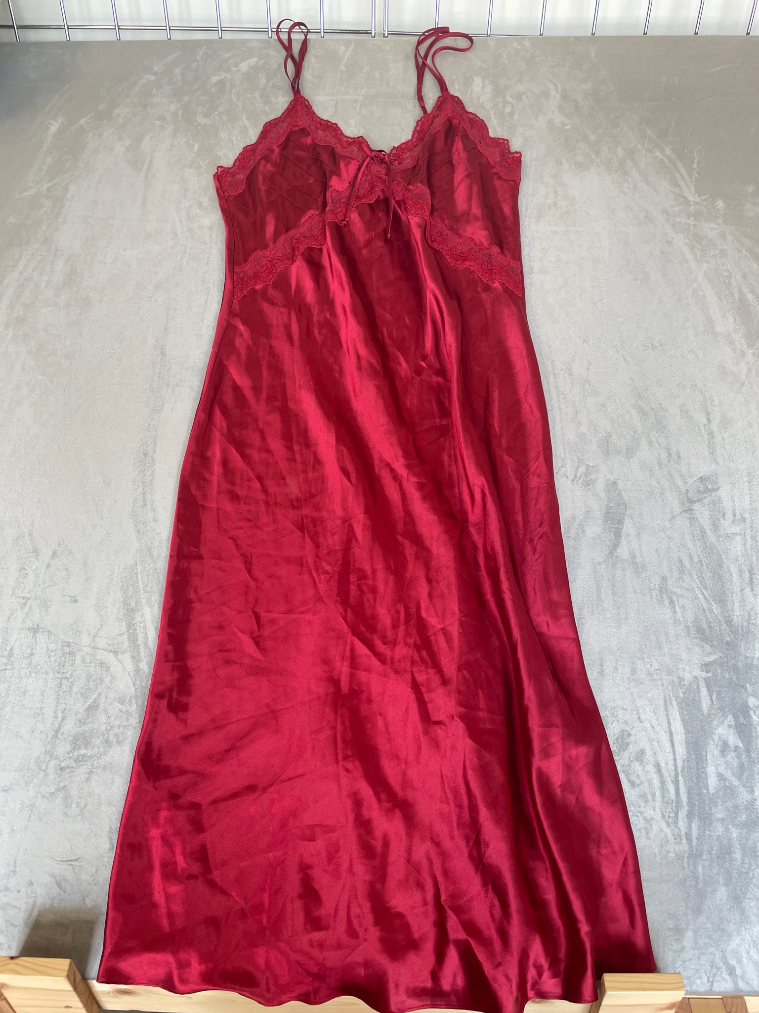 Jones New York Red Polyester Slip Size Large